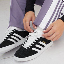 รองเท้าผู้หญิง adidas Originals Gazelle