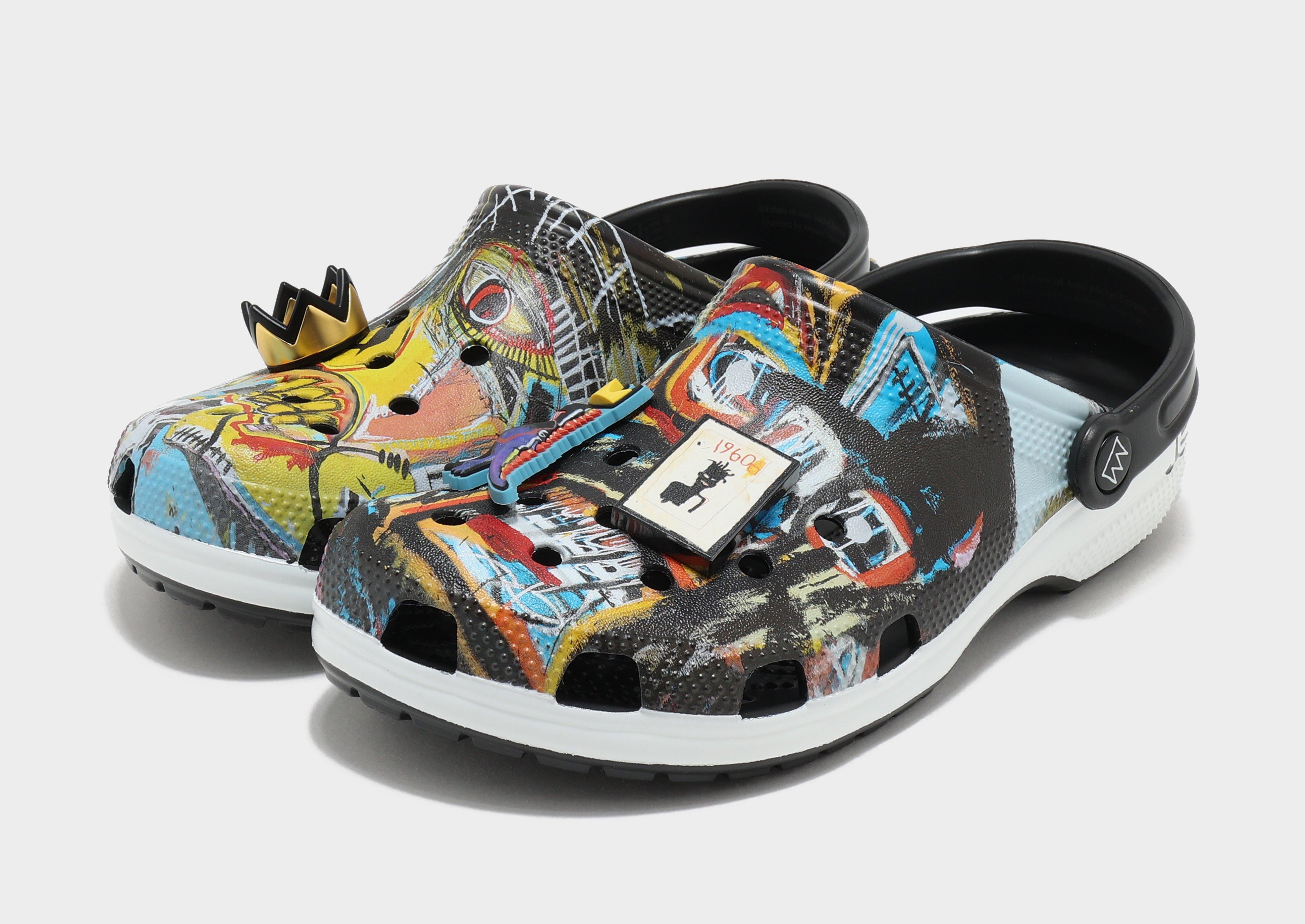 x ARTIST Jean-Michel Basquiat รองเท้าแตะผู้ชาย Classic Clog