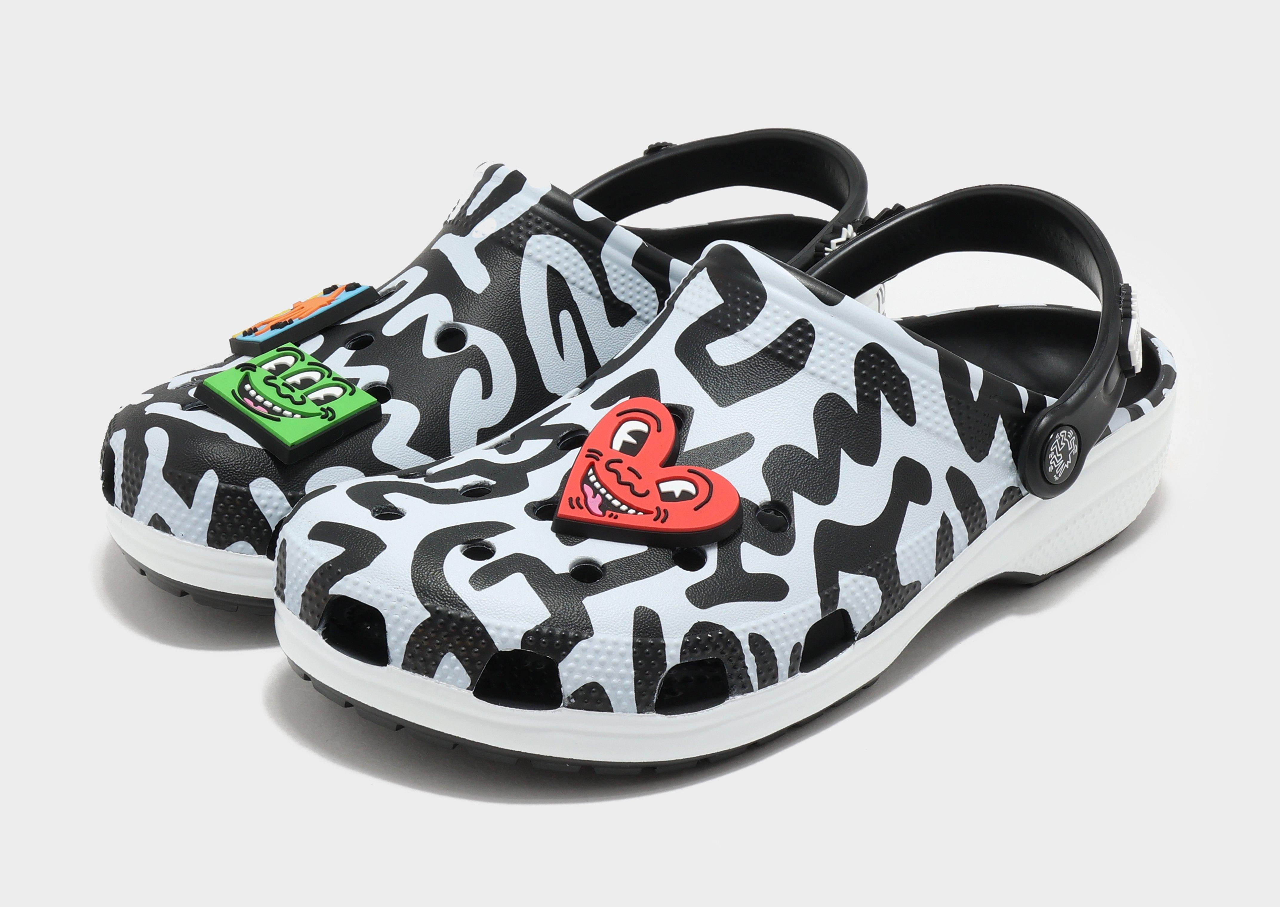 x ARTIST Keith Haring รองเท้าแตะผู้ชาย Classic Clog