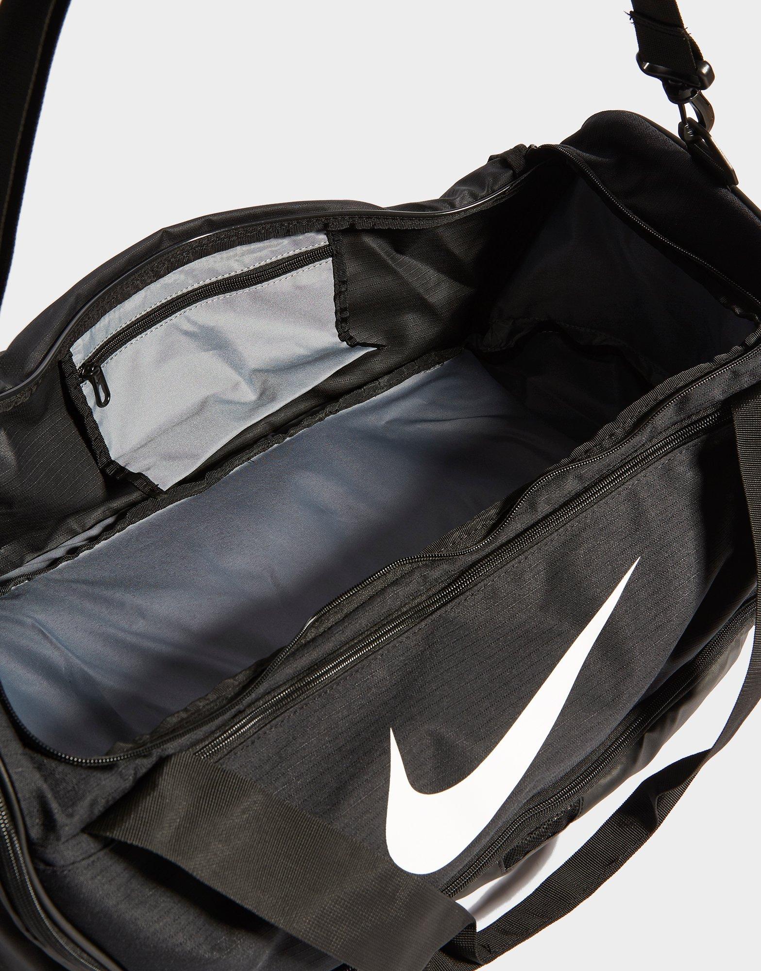 กระเป๋า Brasilia Training Duffel ขนาดกลาง (60L)