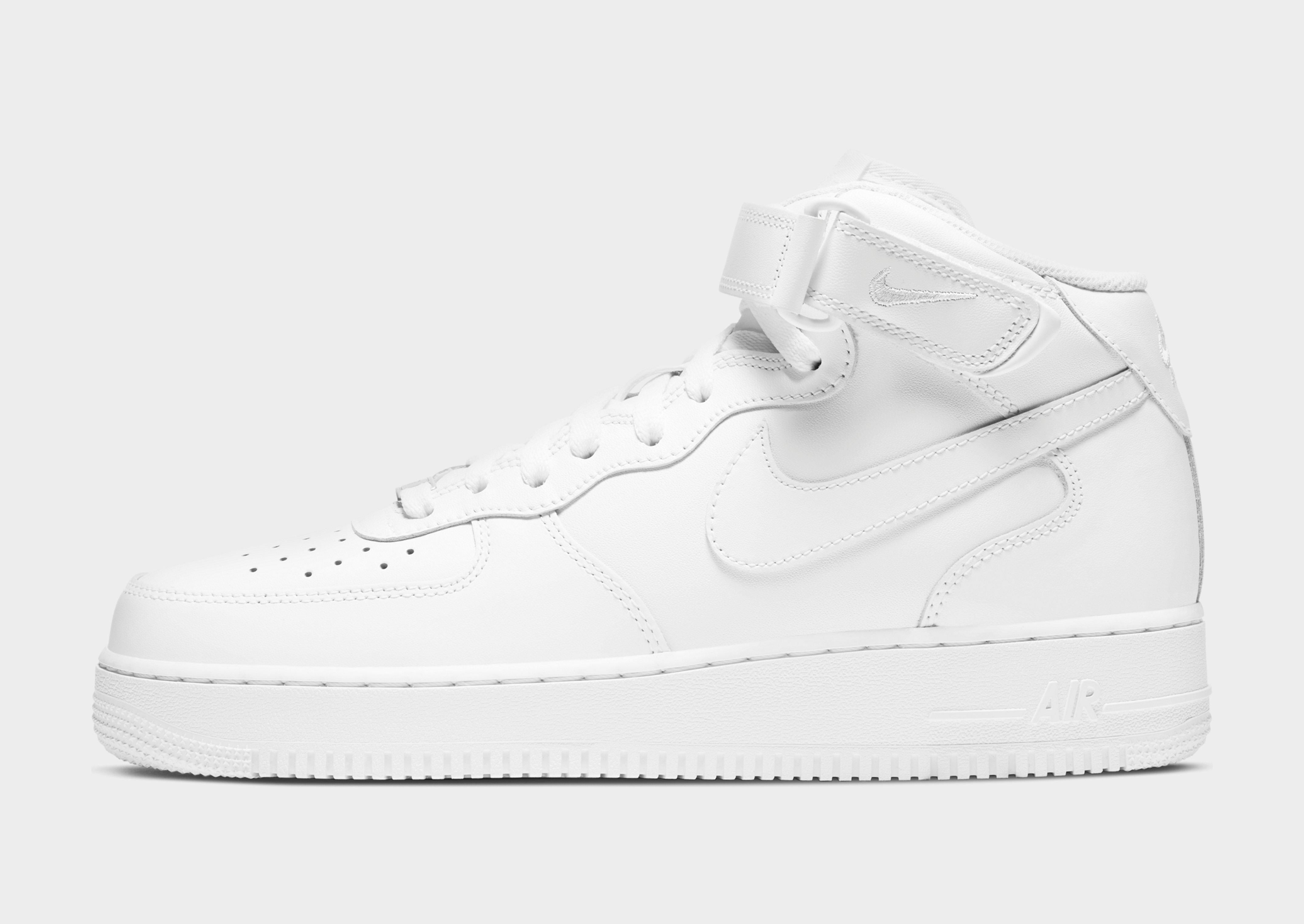 รองเท้าผู้ชาย Air Force 1 '07 Mid