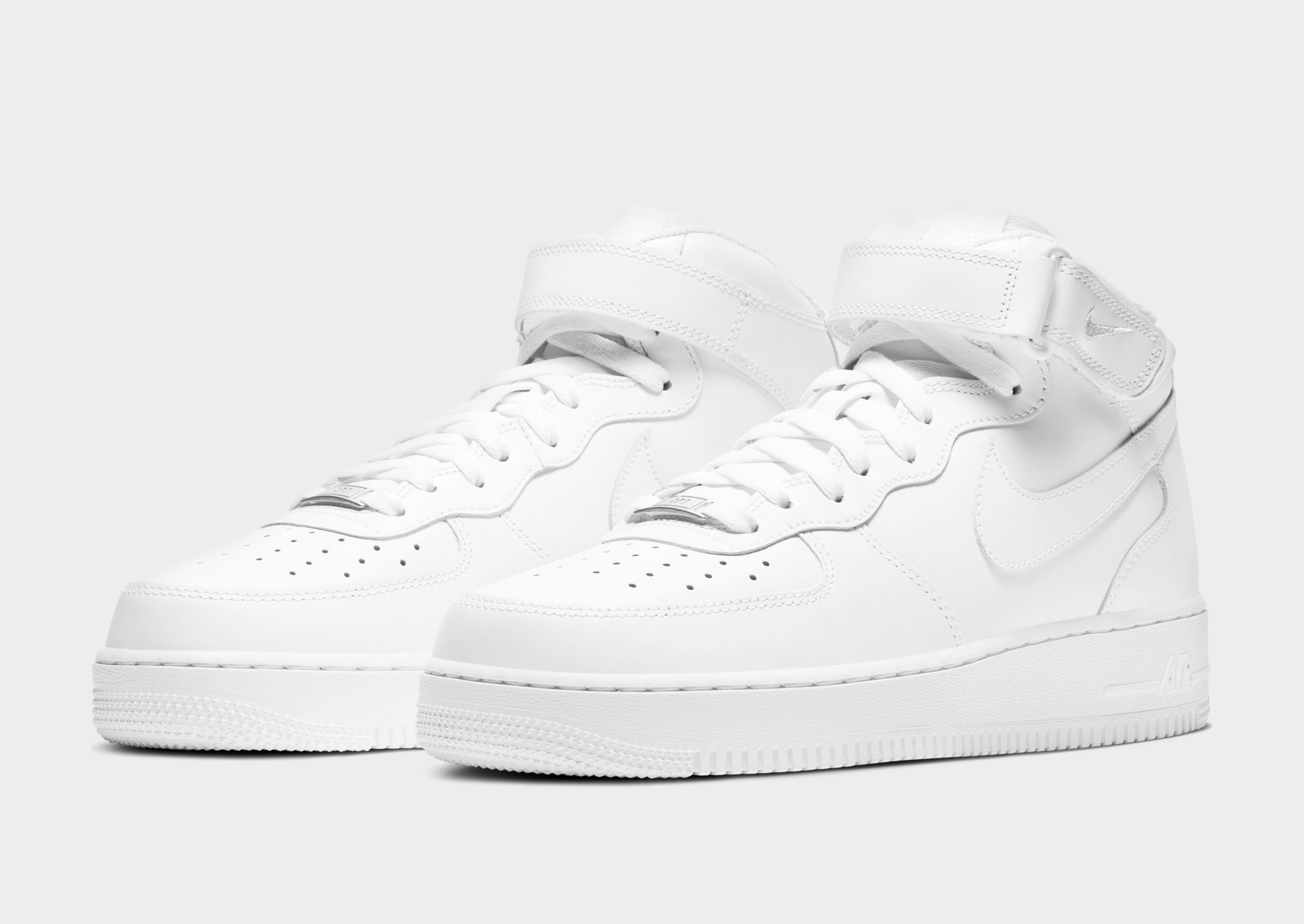 รองเท้าผู้ชาย Air Force 1 '07 Mid