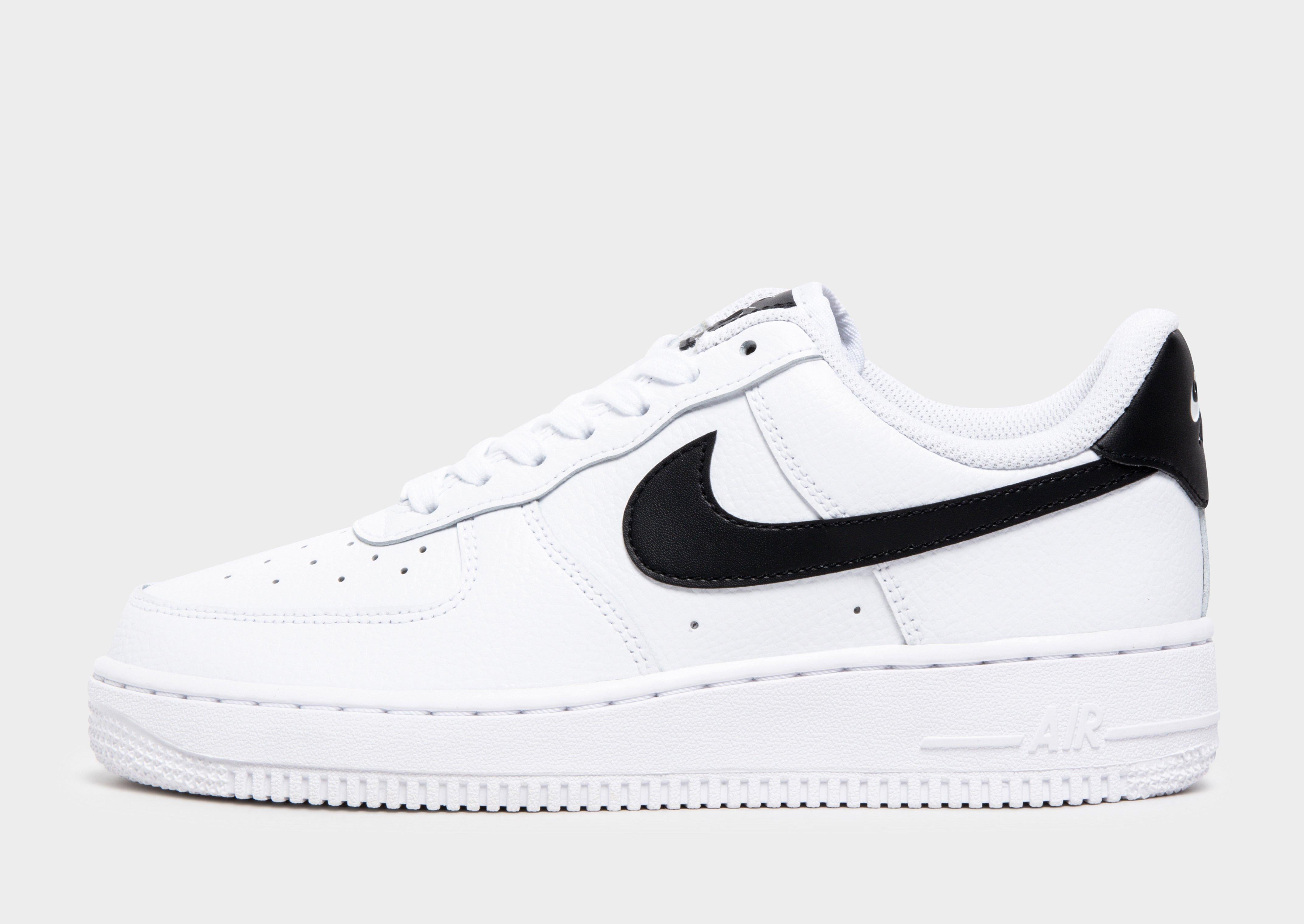 รองเท้าผู้หญิง Air Force 1 '07