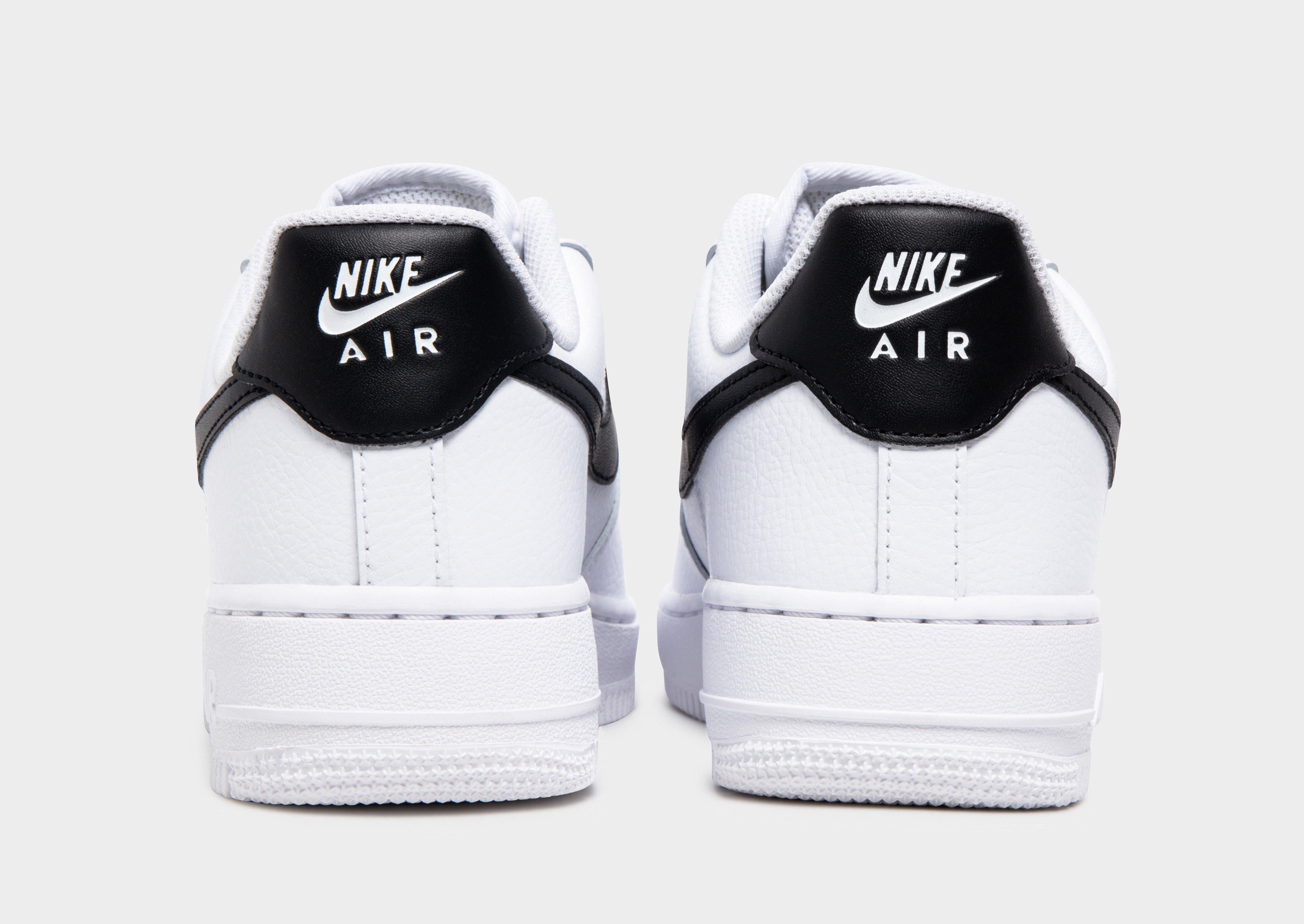 รองเท้าผู้หญิง Air Force 1 '07