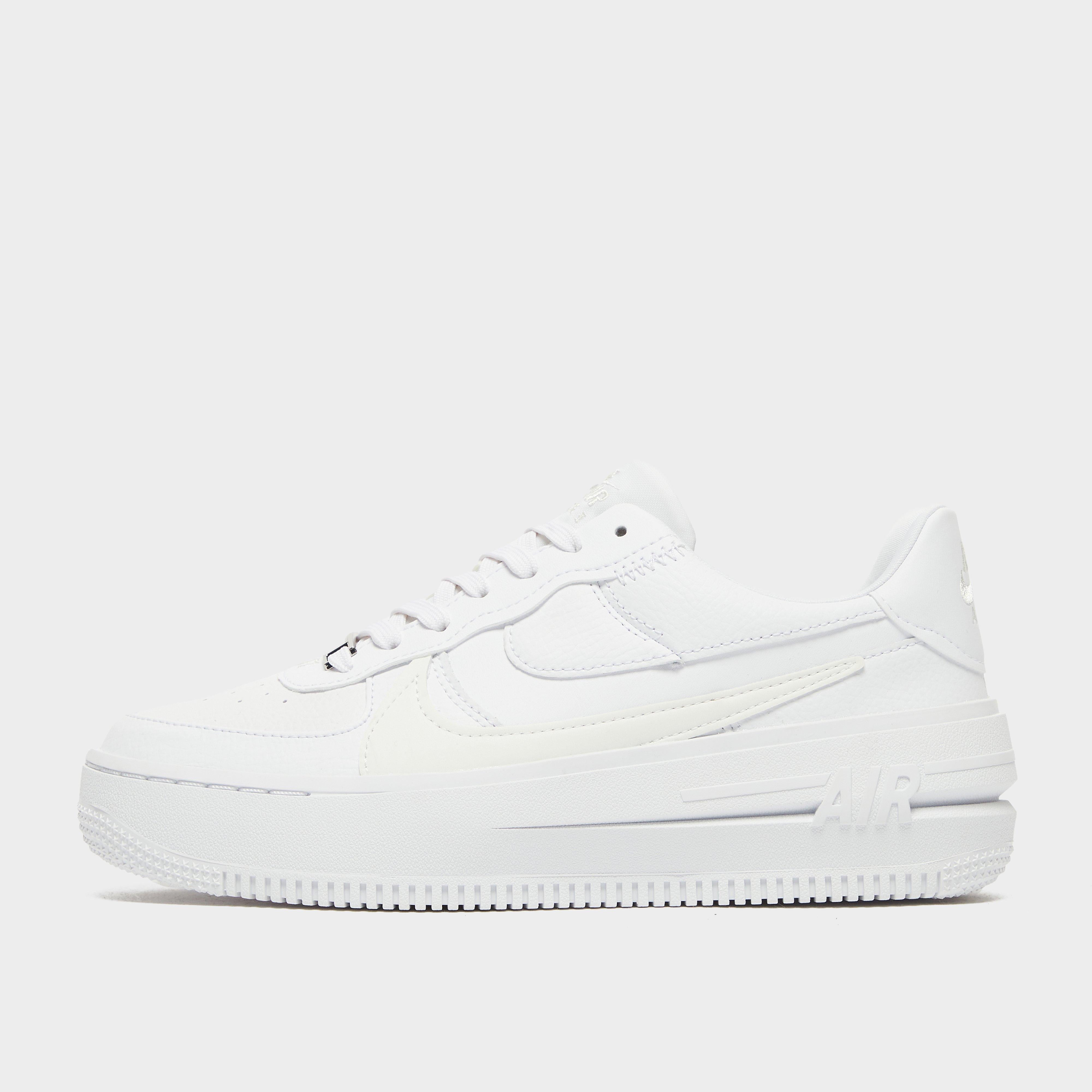 รองเท้าผู้หญิง Air Force 1 PLT.AF.ORM