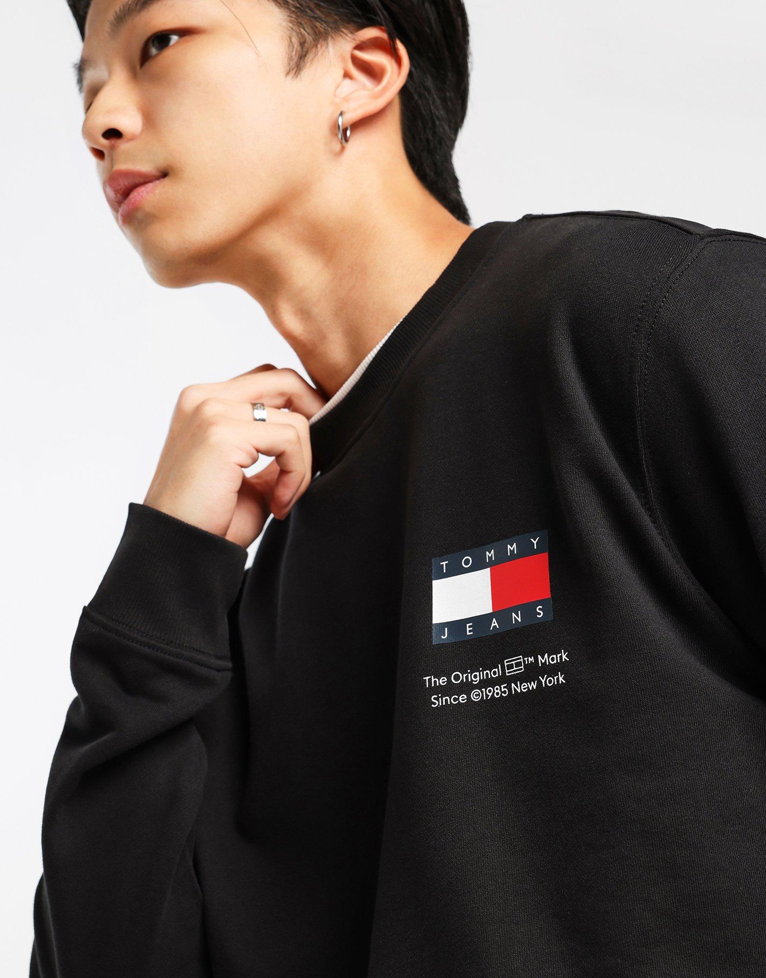 เสื้อแขนยาวผู้ชาย Flag Embroidery