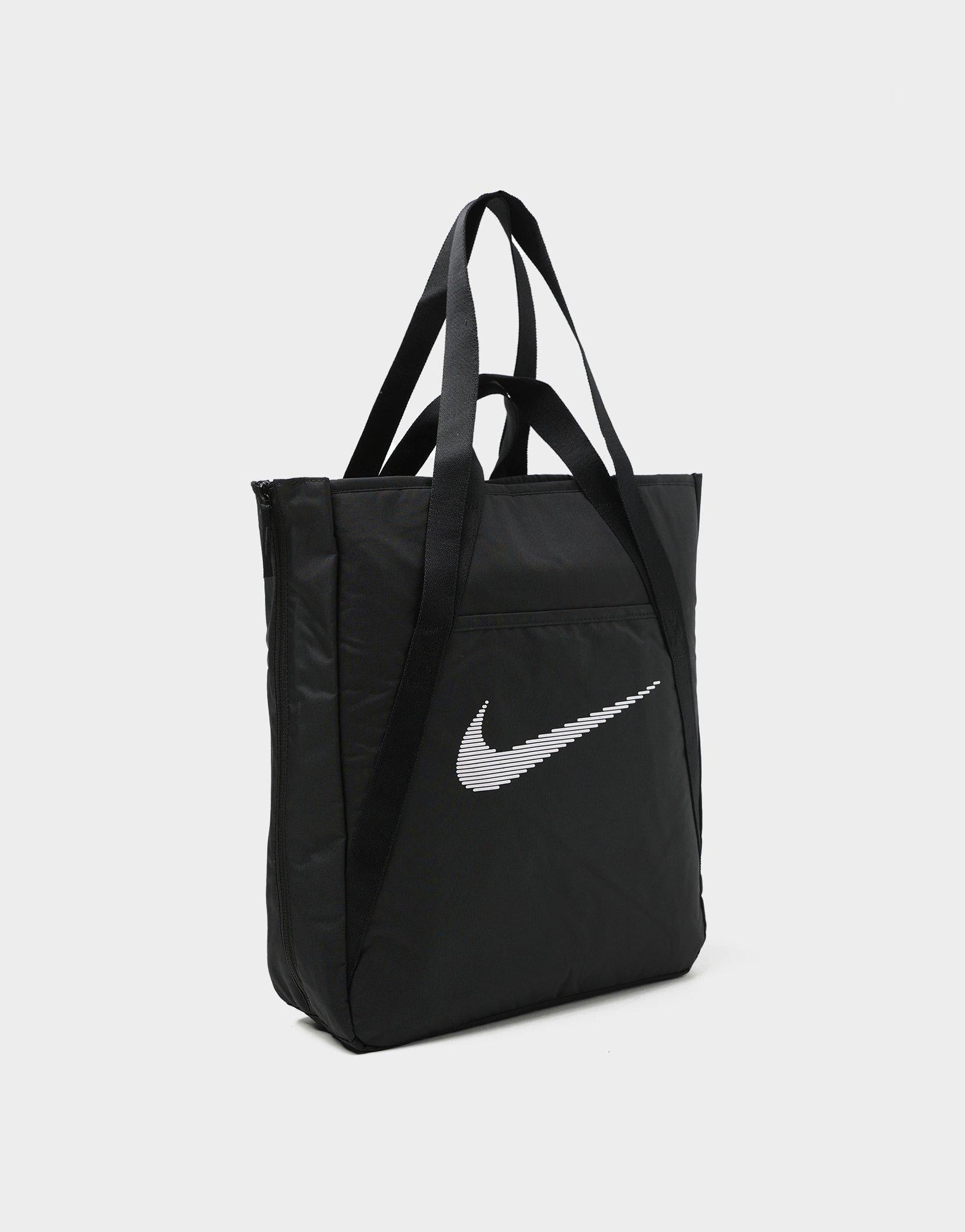 กระเป๋า Gym Tote (24L)