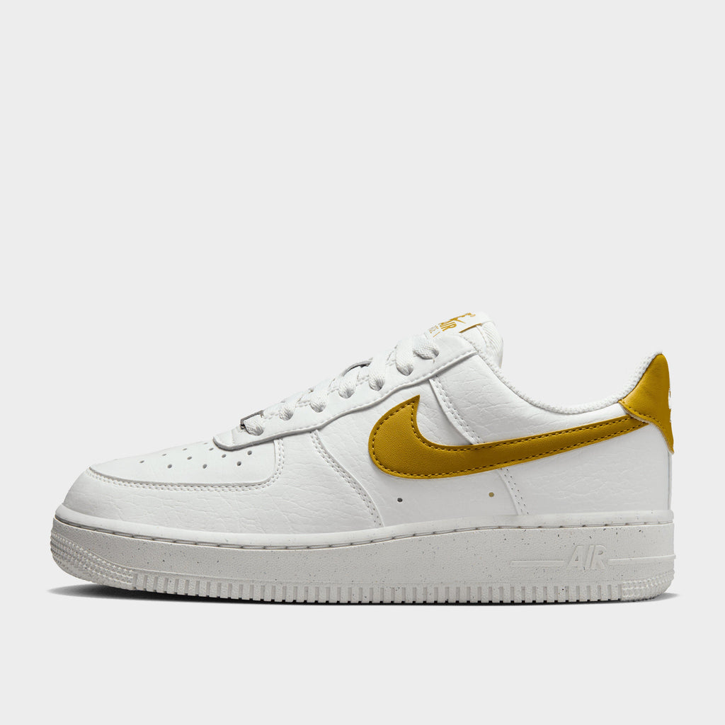 รองเท้าผู้หญิง Air Force 1 '07 Next Nature