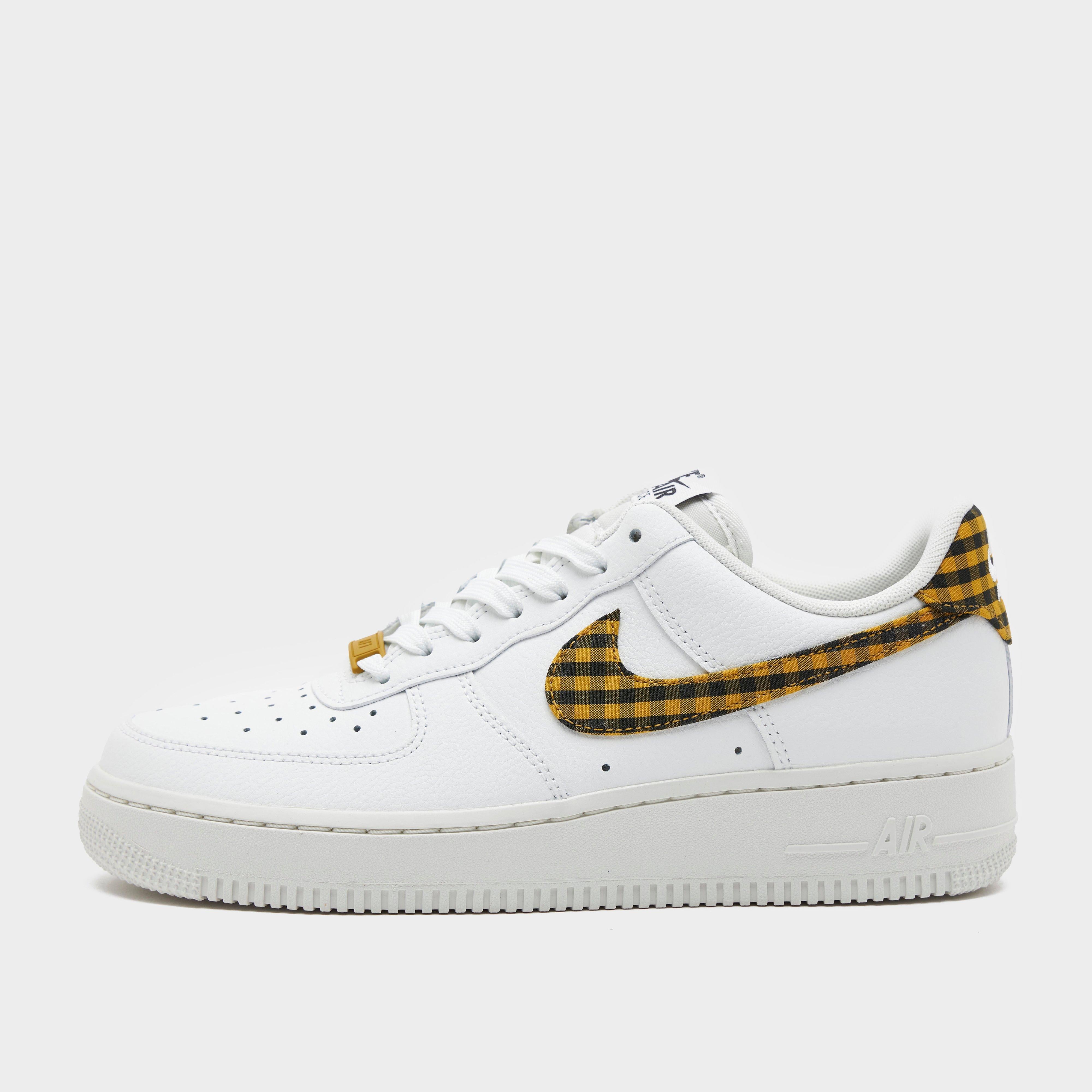 รองเท้าผู้หญิง Air Force 1 '07