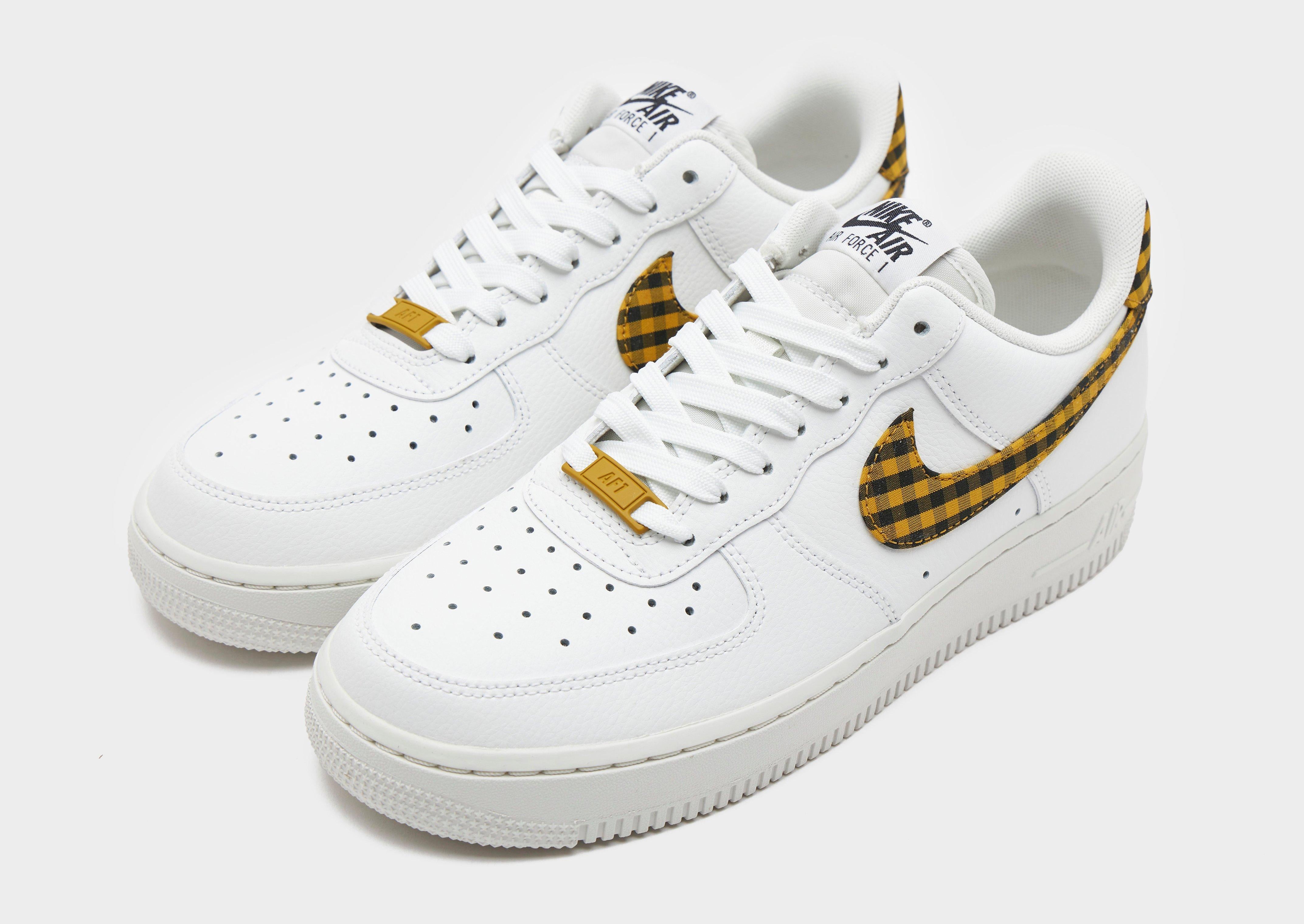 รองเท้าผู้หญิง Air Force 1 '07