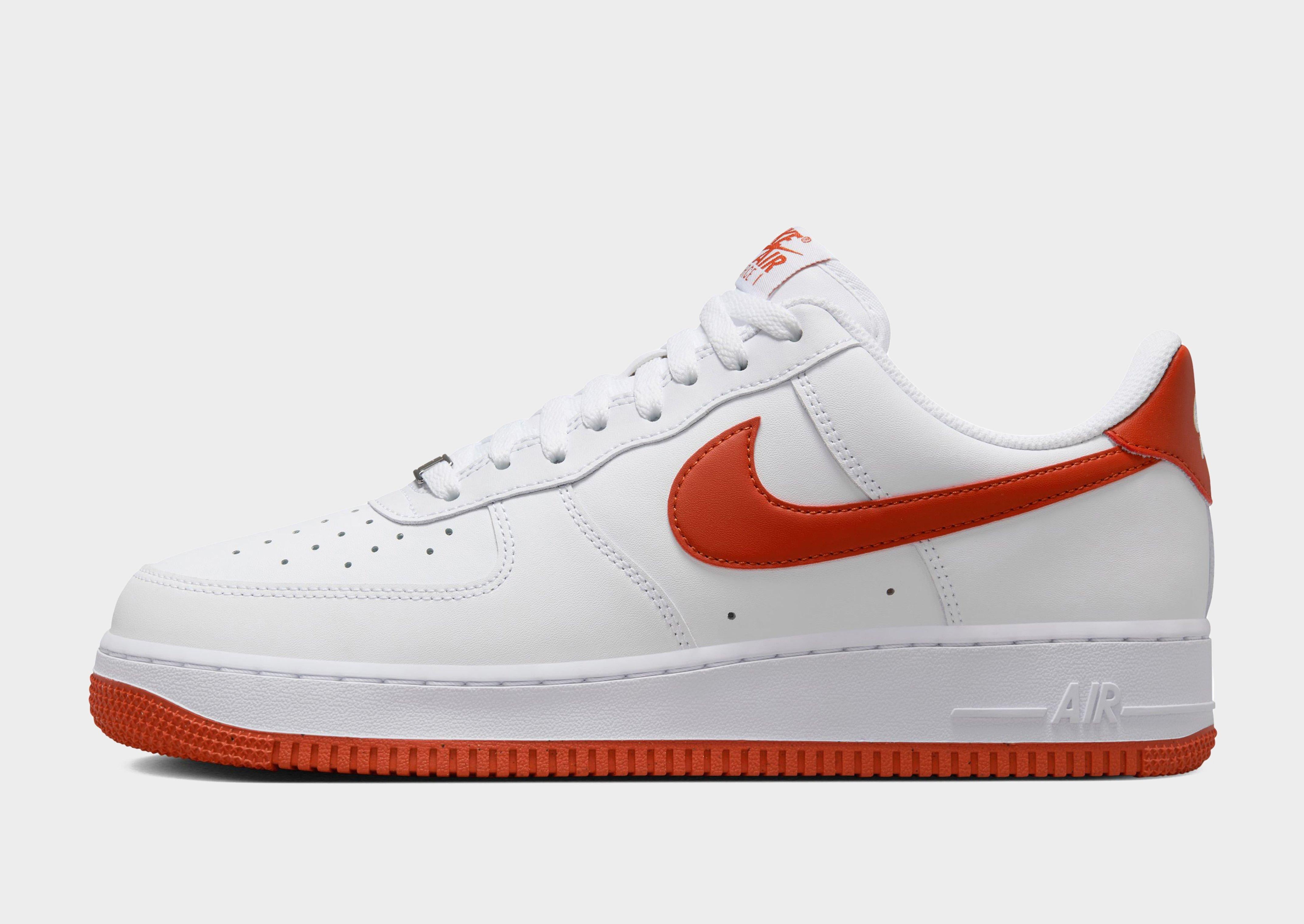 รองเท้าผู้ชาย Air Force 1 '07