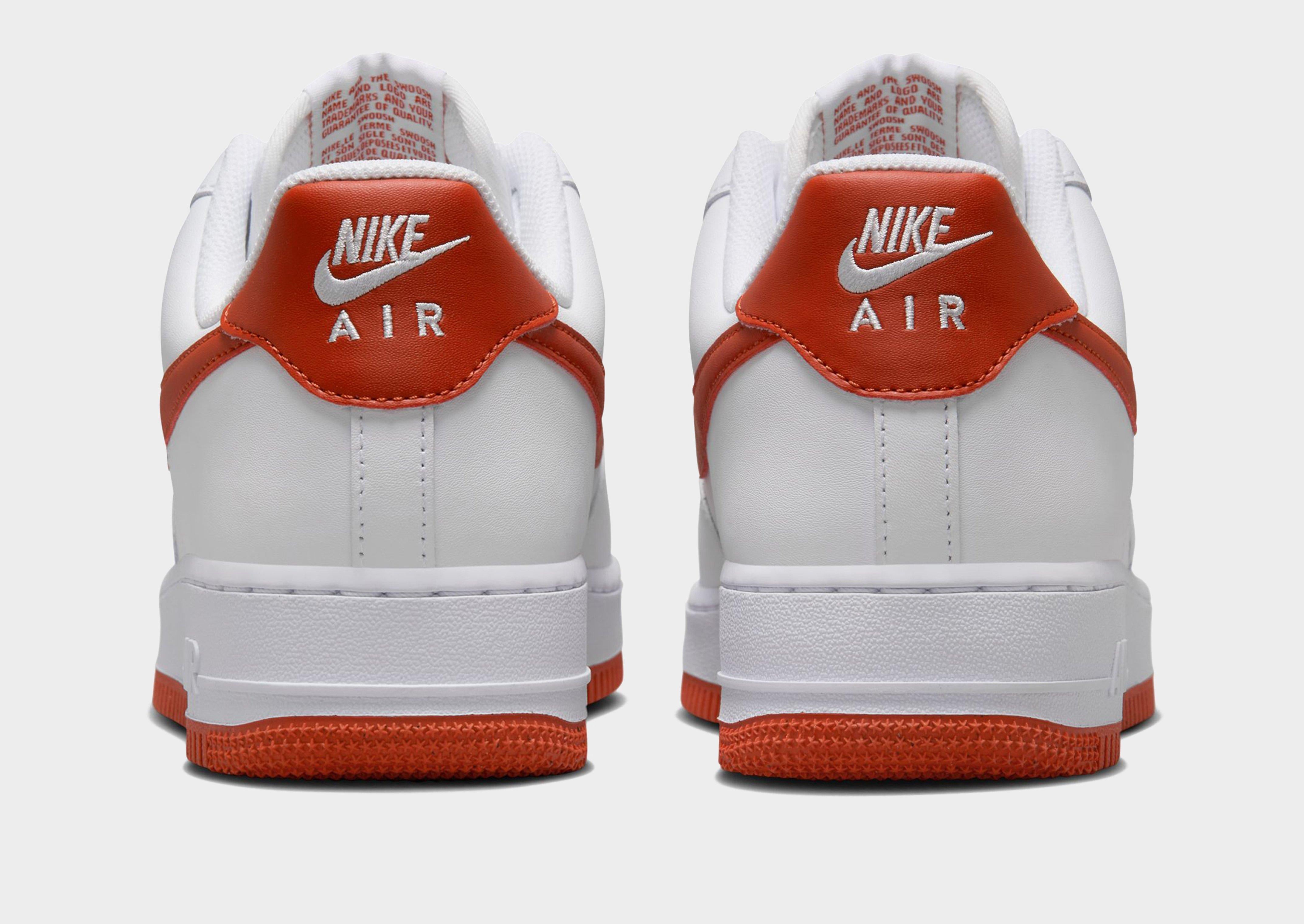 รองเท้าผู้ชาย Air Force 1 '07