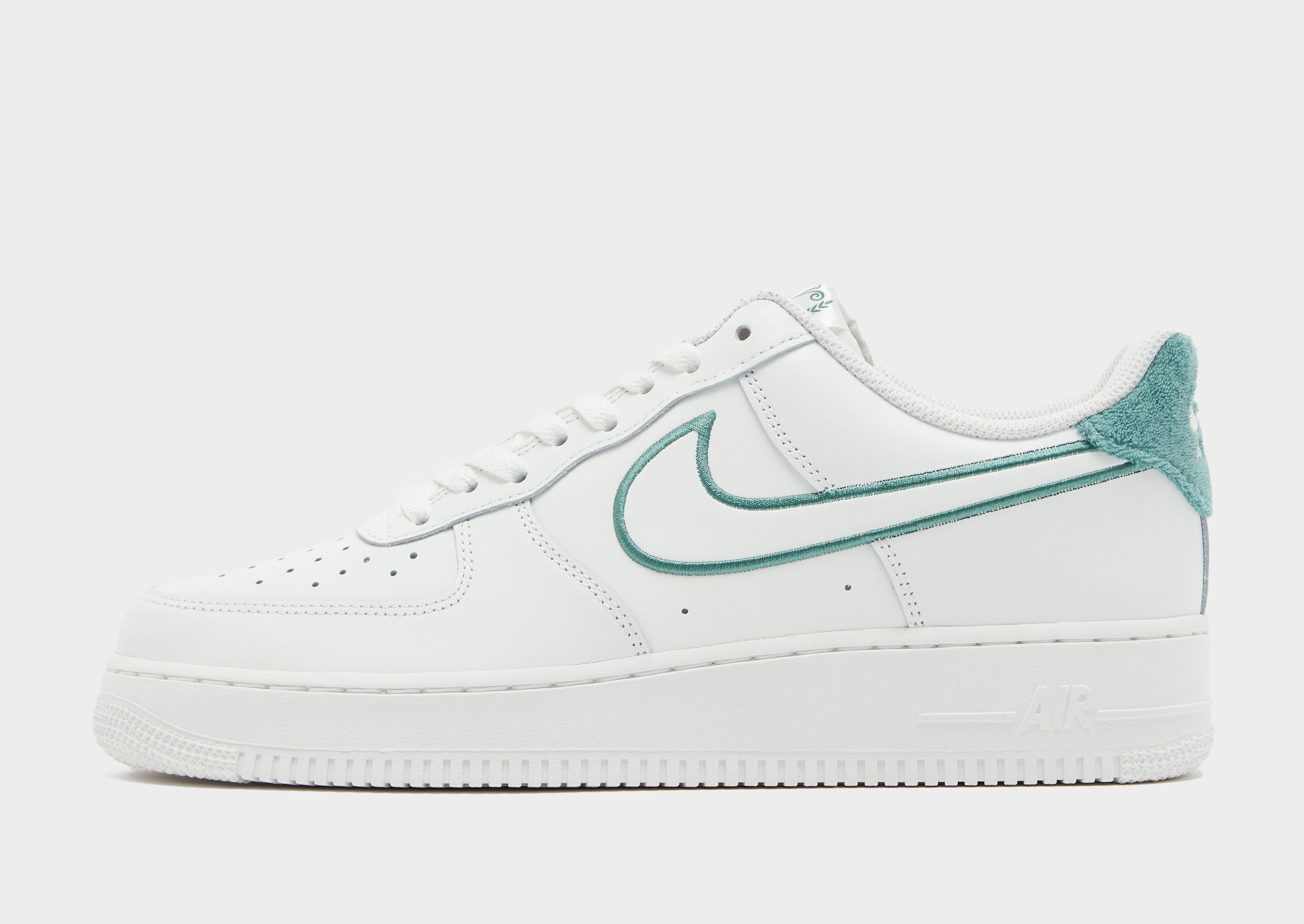 รองเท้าผู้ชาย Air Force 1 '07