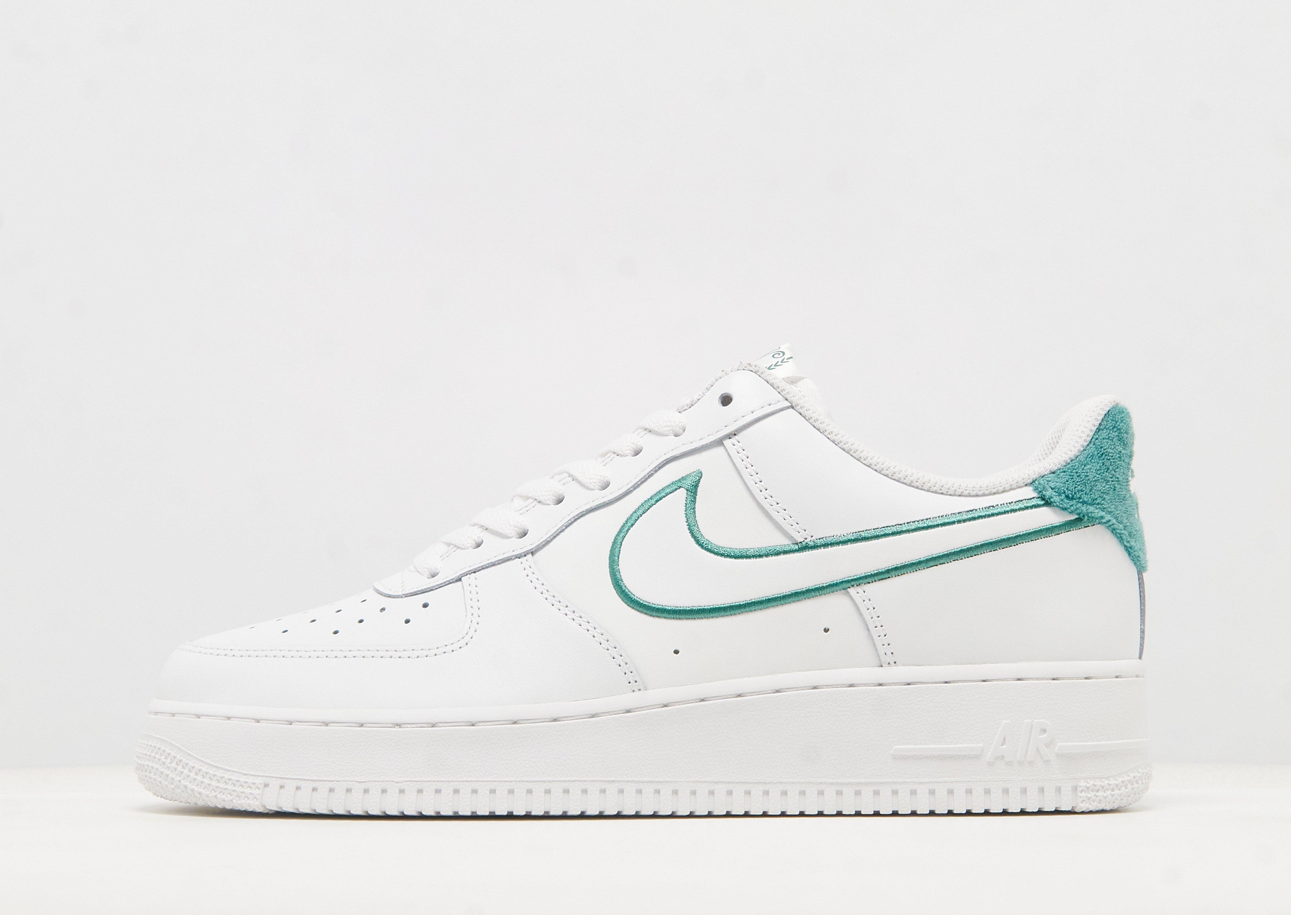 รองเท้าผู้ชาย Air Force 1 '07