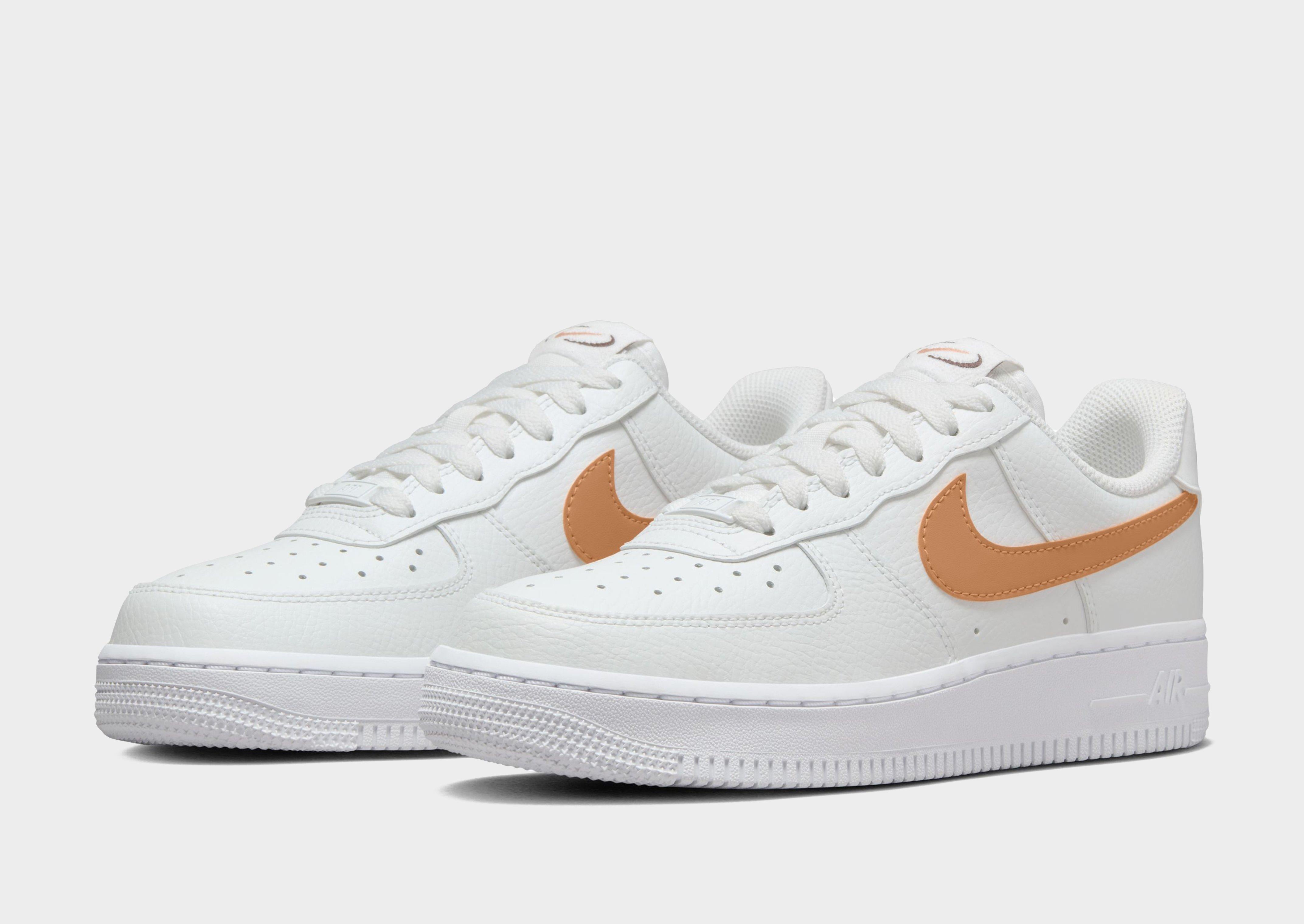 รองเท้าผู้หญิง Air Force 1 '07