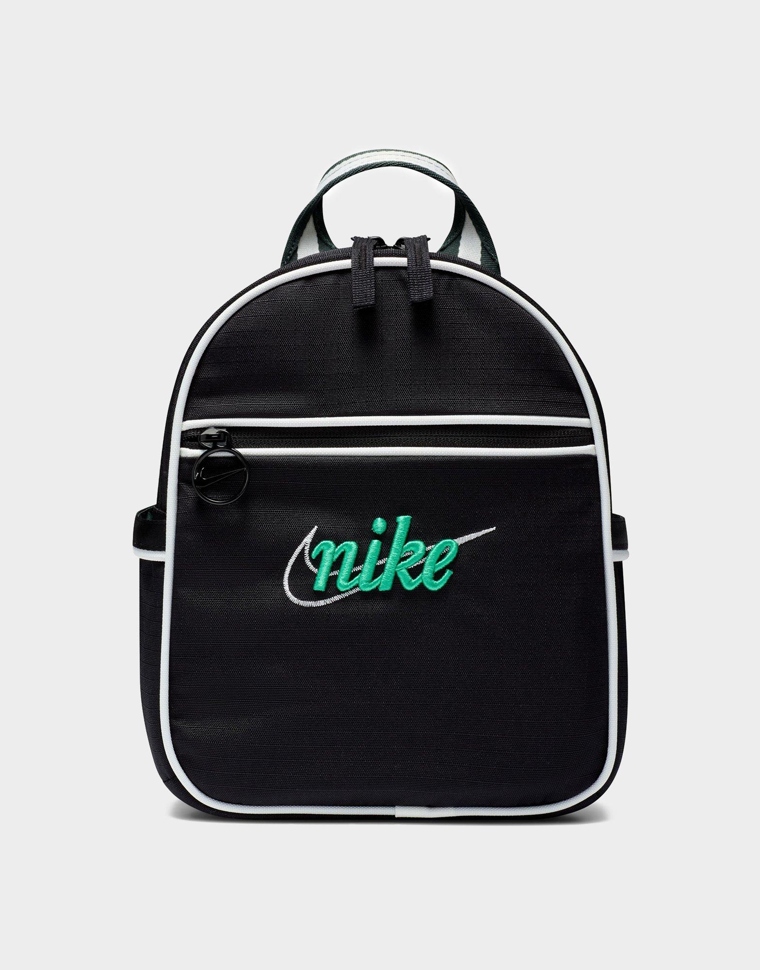 กระเป๋าสะพายหลัง Sportswear Futura 365 Mini (6L)