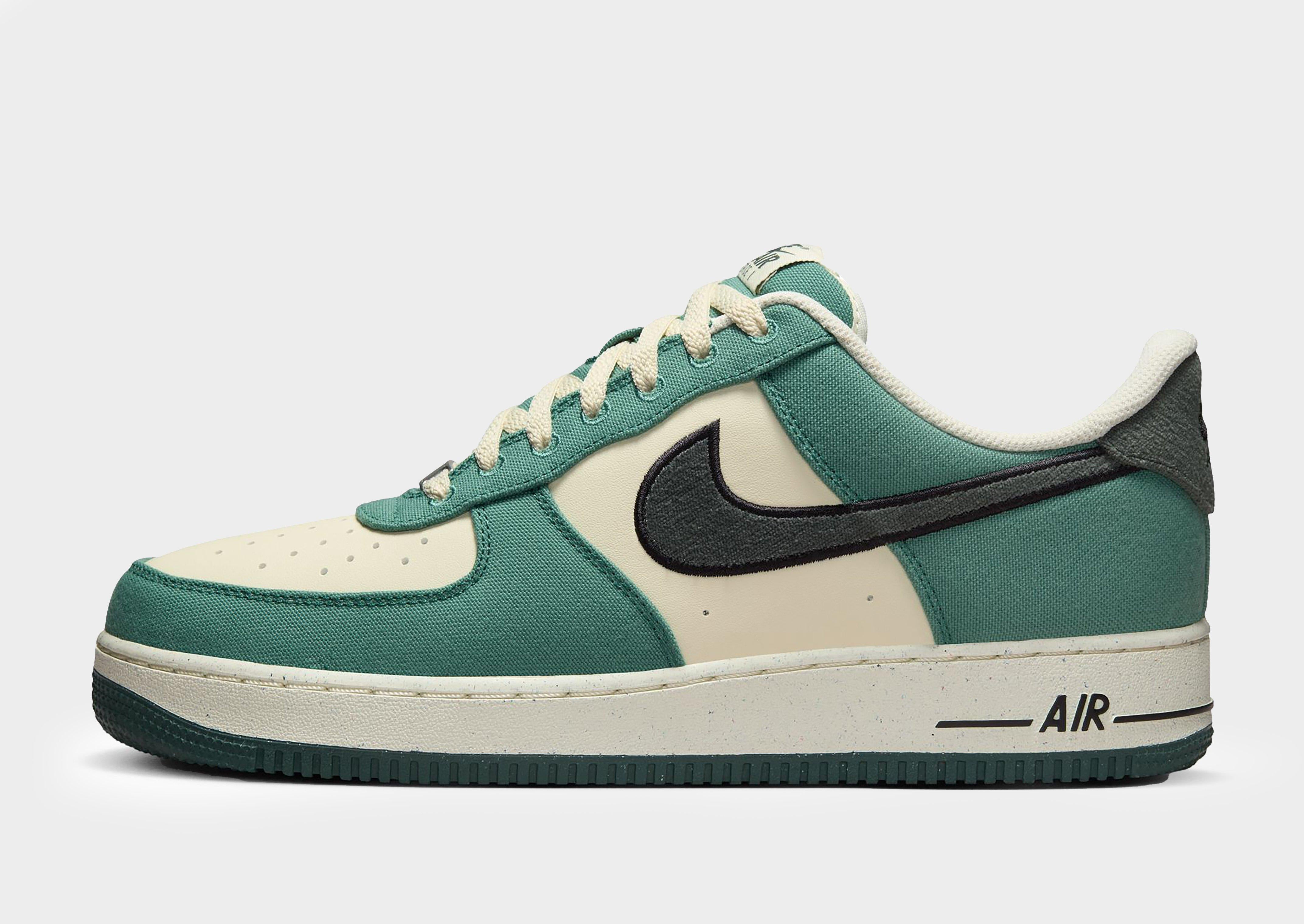 รองเท้าผู้ชาย Air Force 1 '07