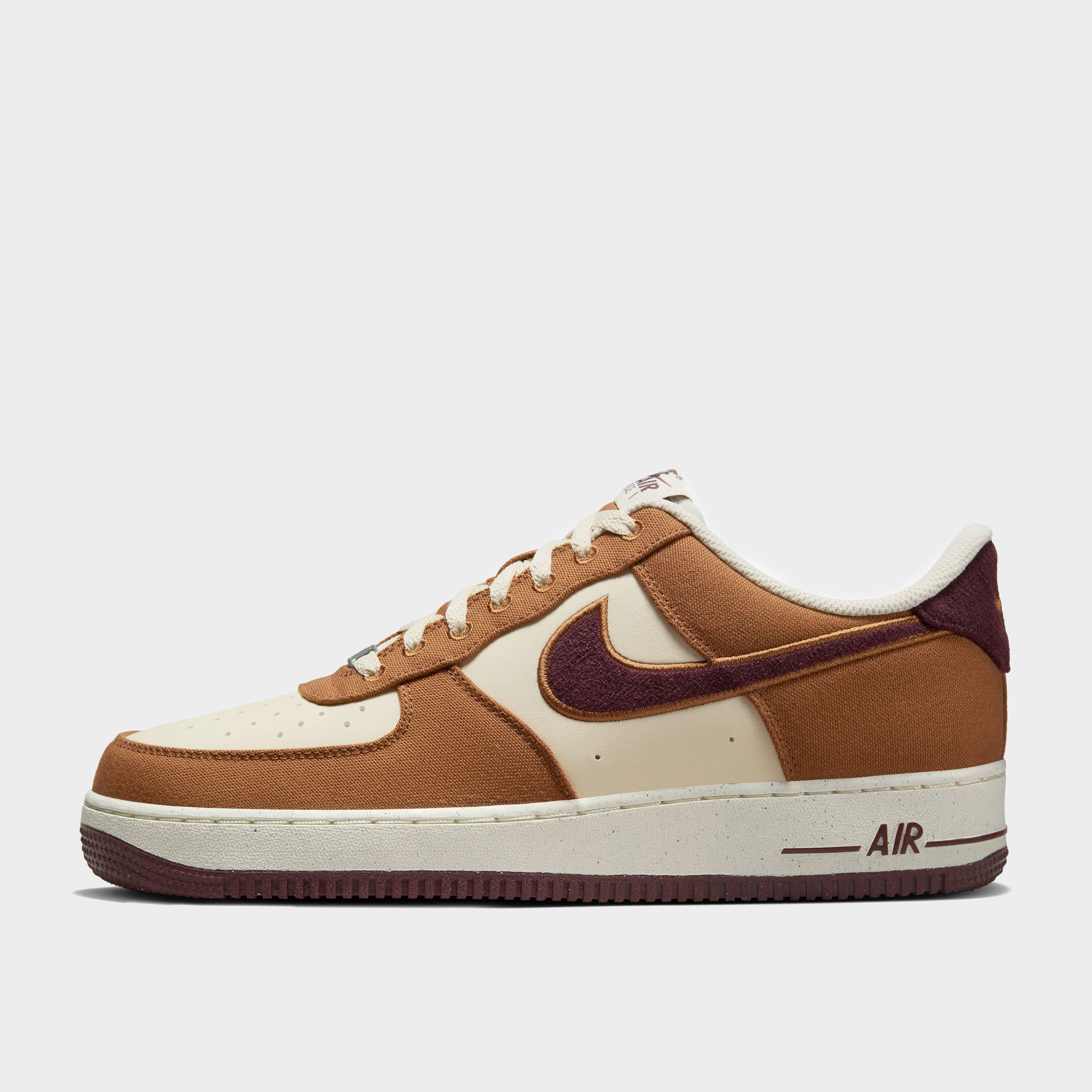 รองเท้าผู้ชาย Air Force 1 '07