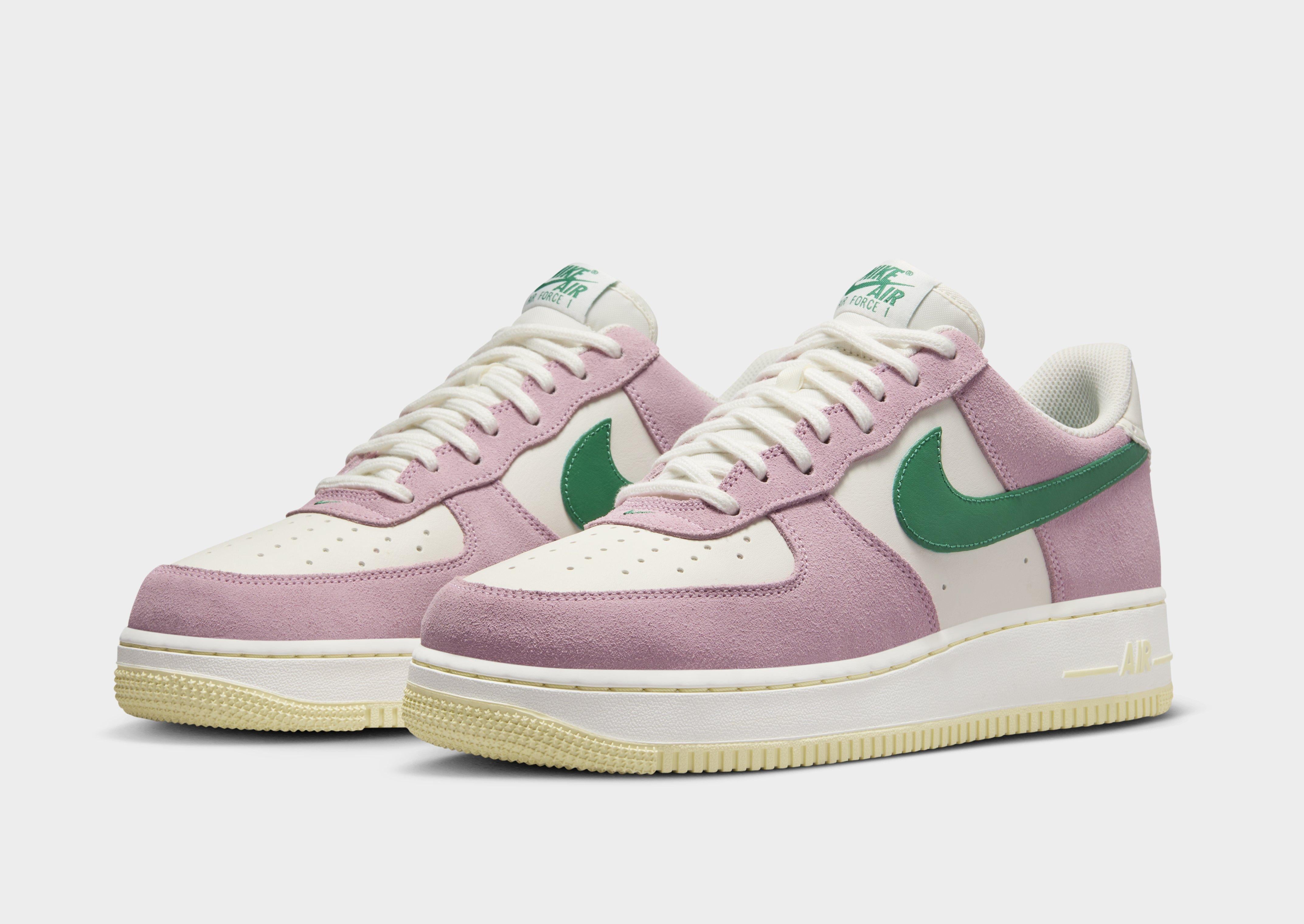 รองเท้าผู้ชาย Air Force 1 '07