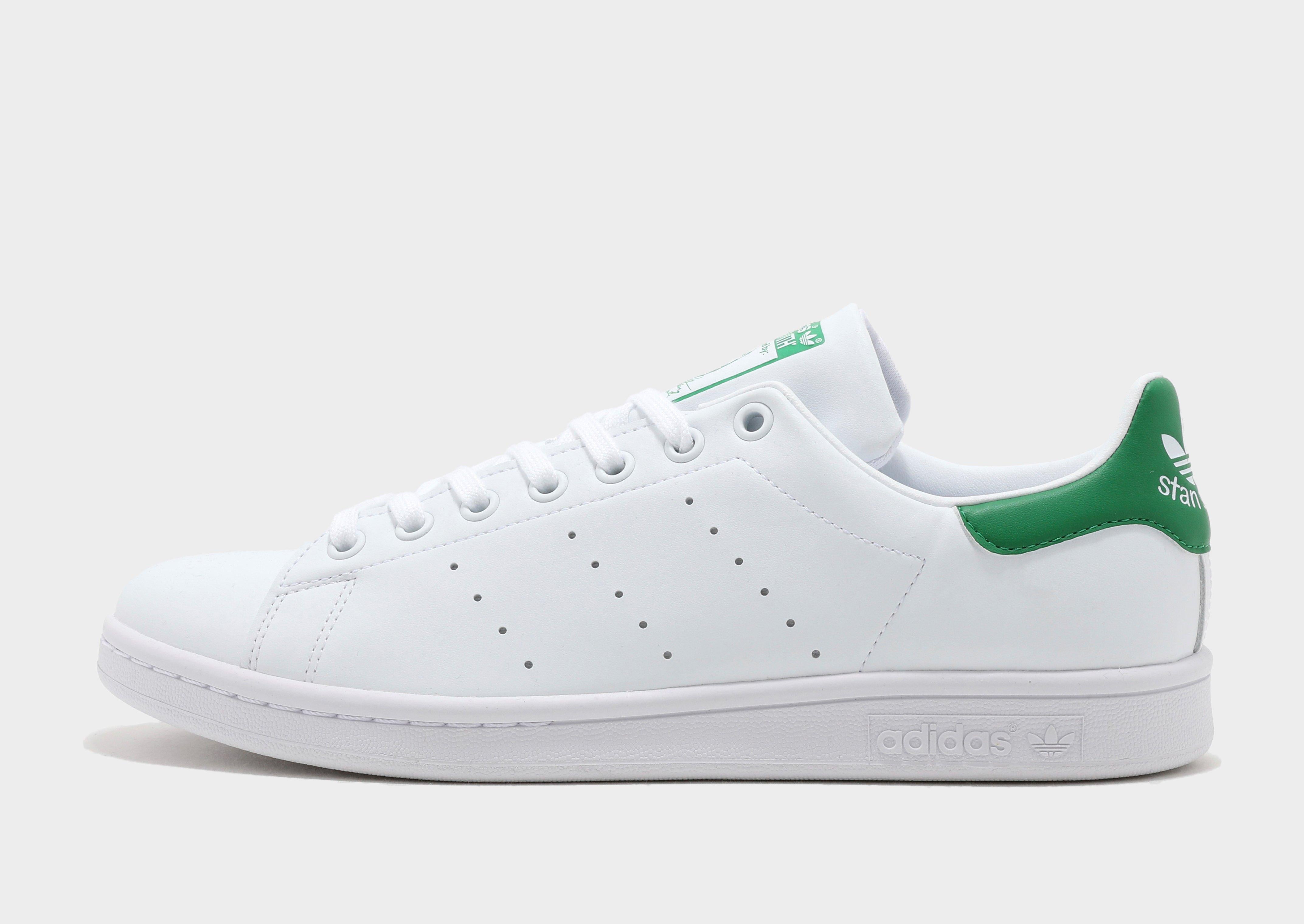 รองเท้าผู้ชาย Stan Smith