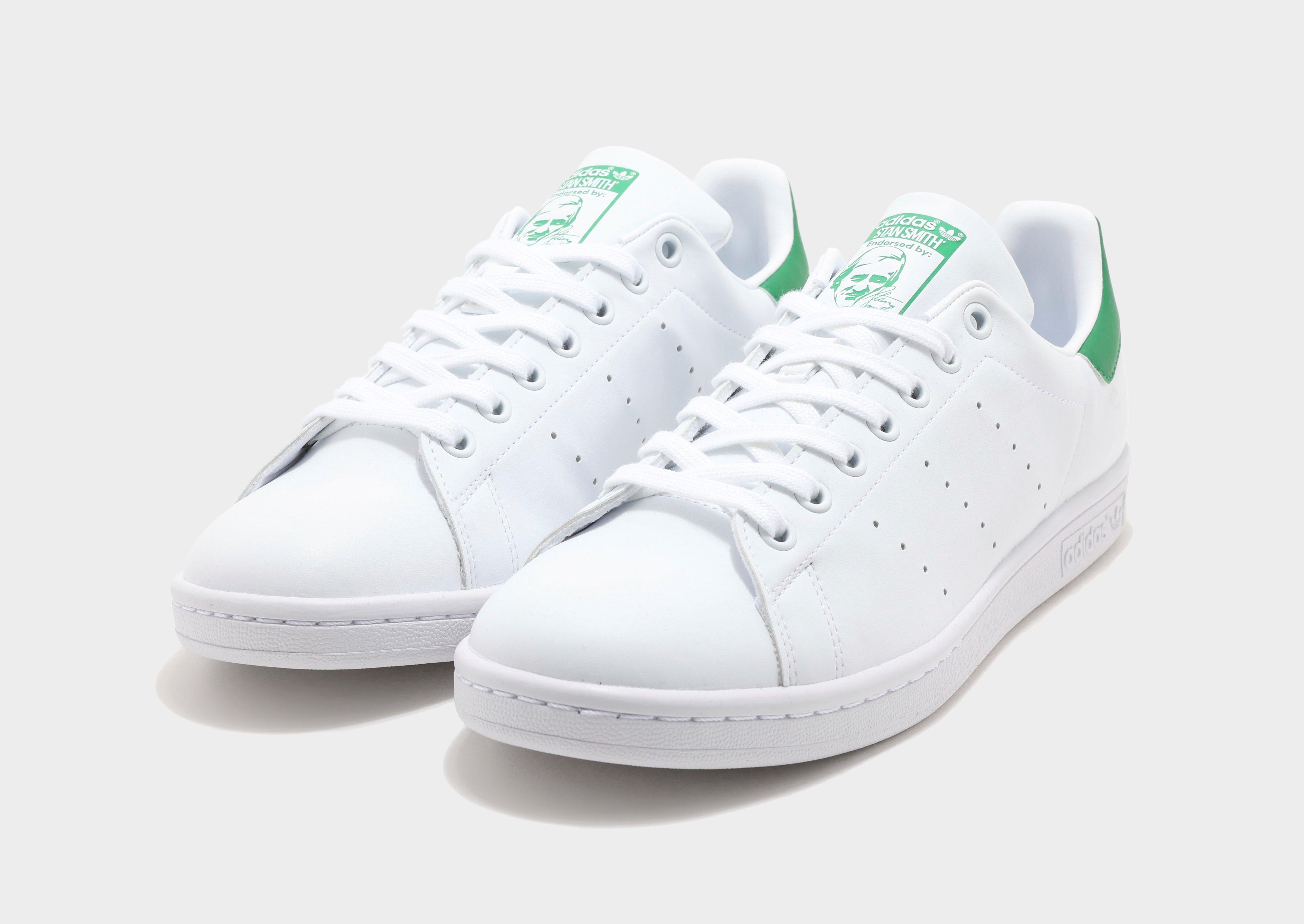 รองเท้าผู้ชาย Stan Smith