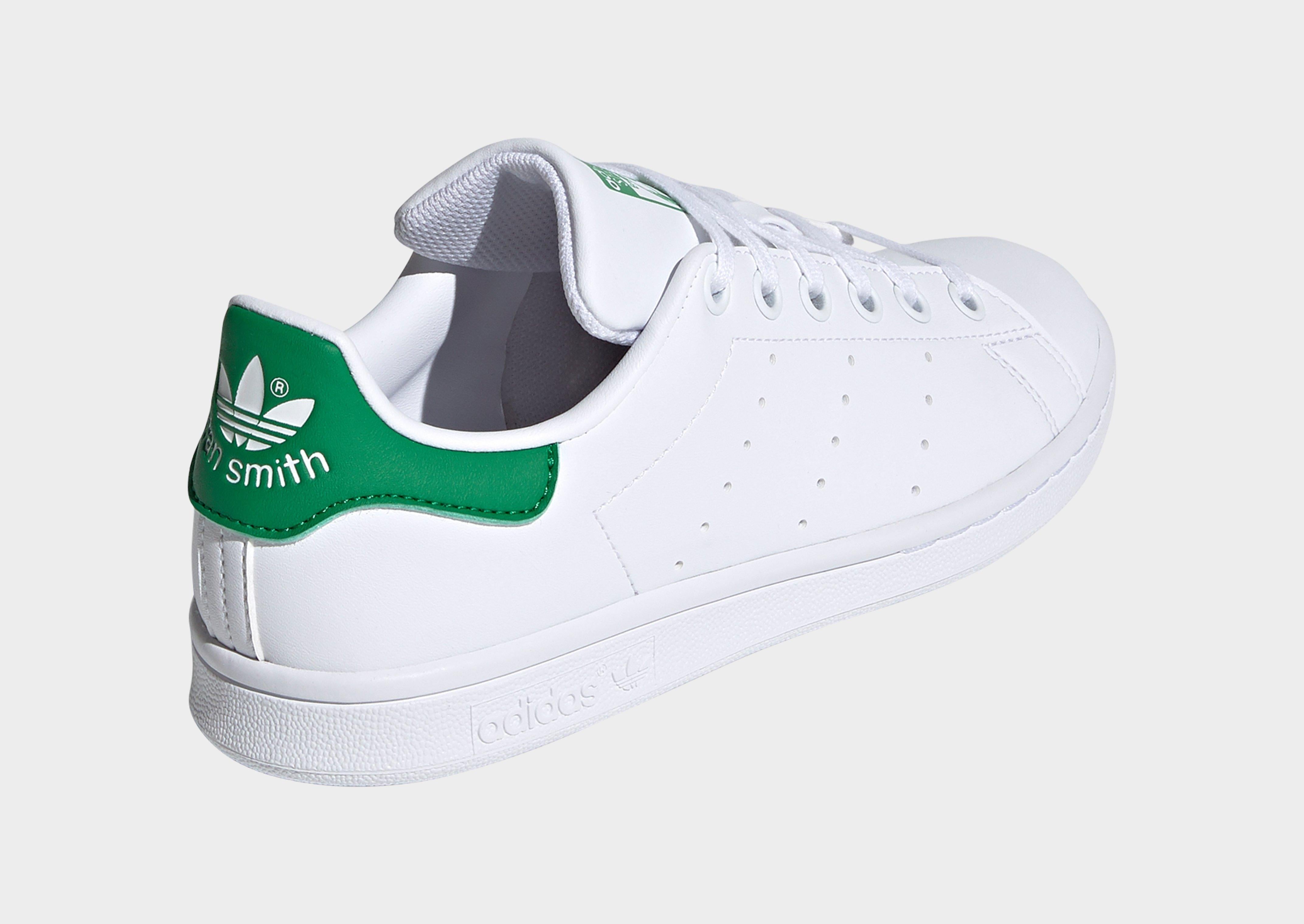 รองเท้าเด็กโต Stan Smith