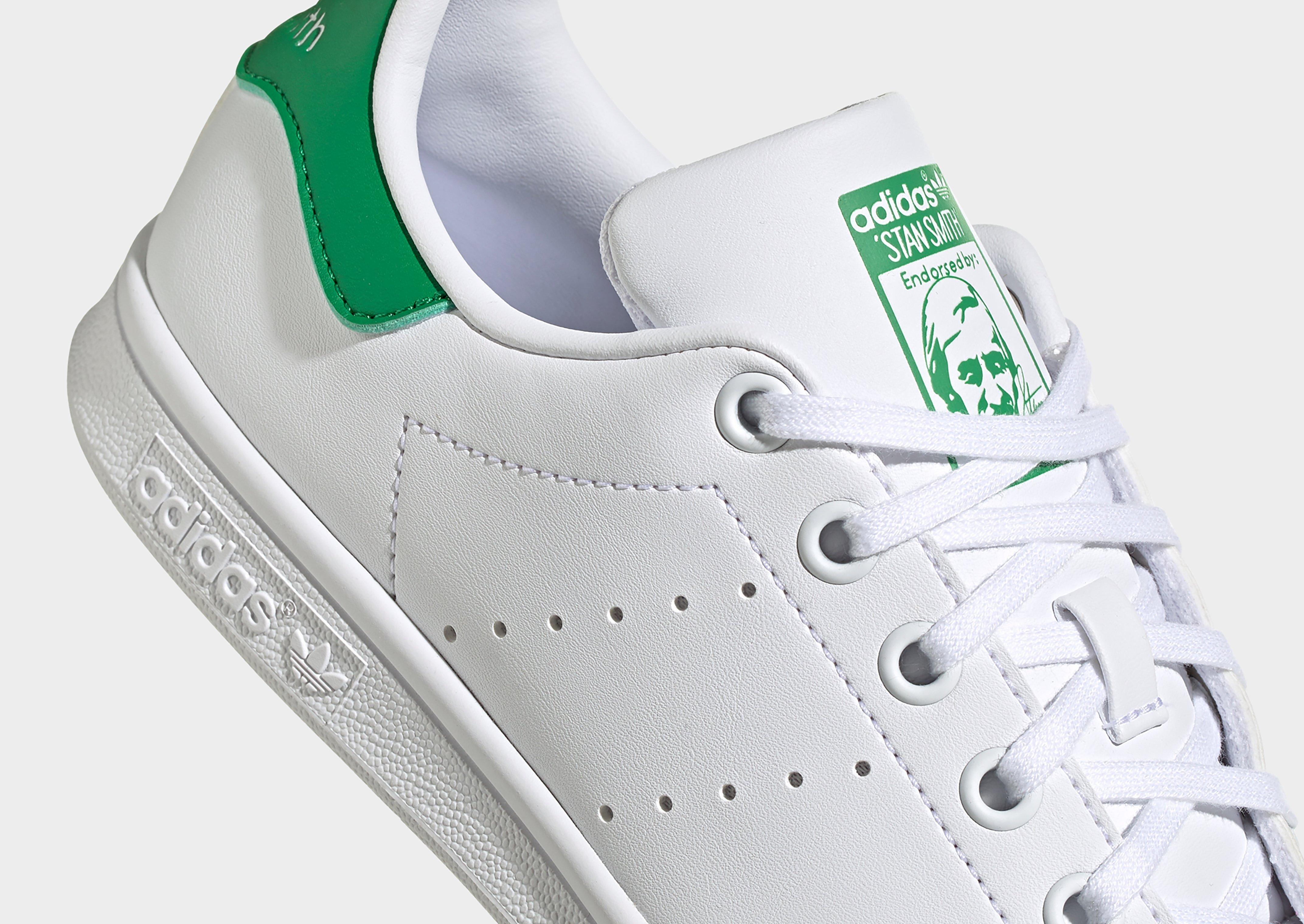 รองเท้าเด็กโต Stan Smith