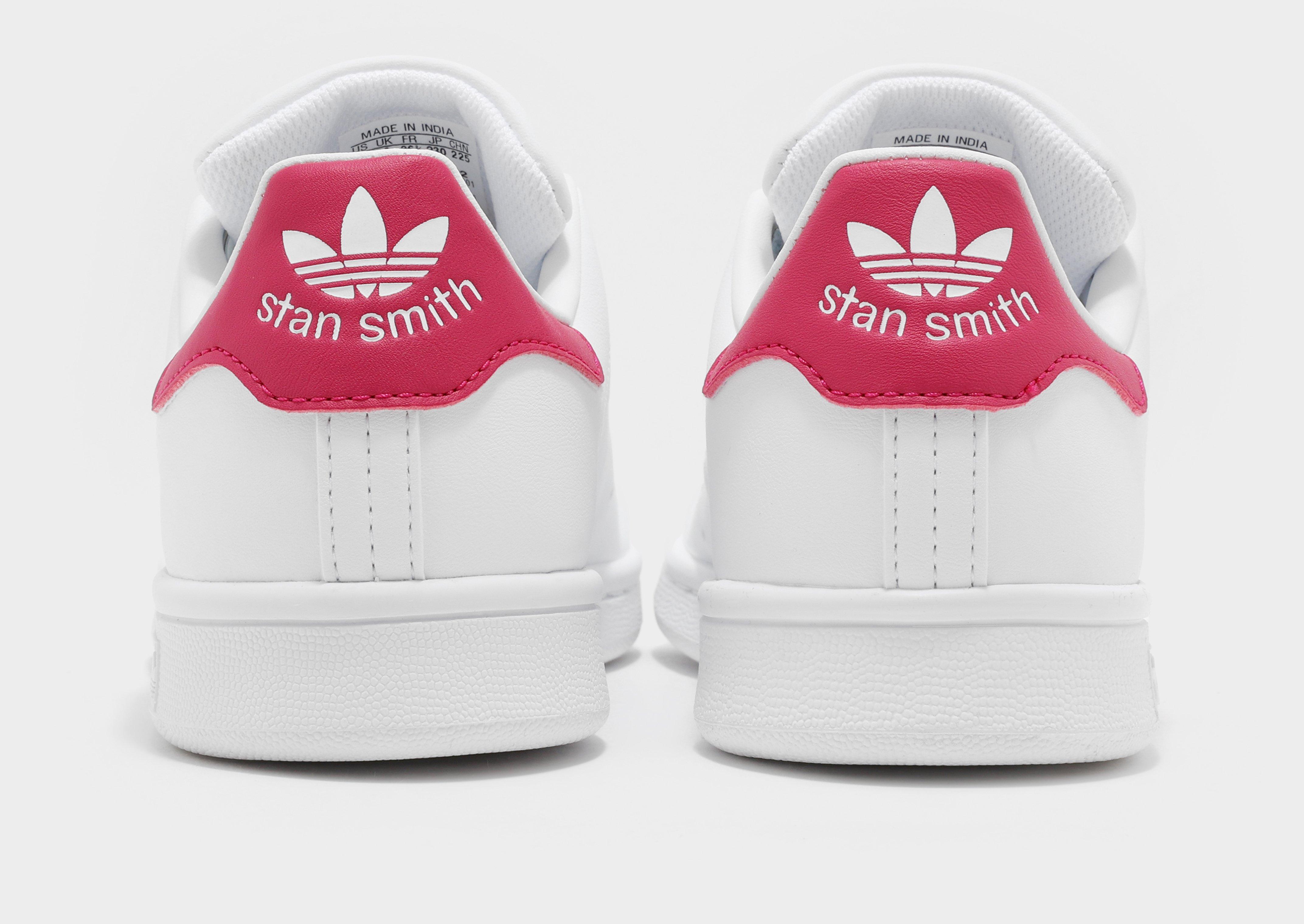 รองเท้าเด็กโต Stan Smith