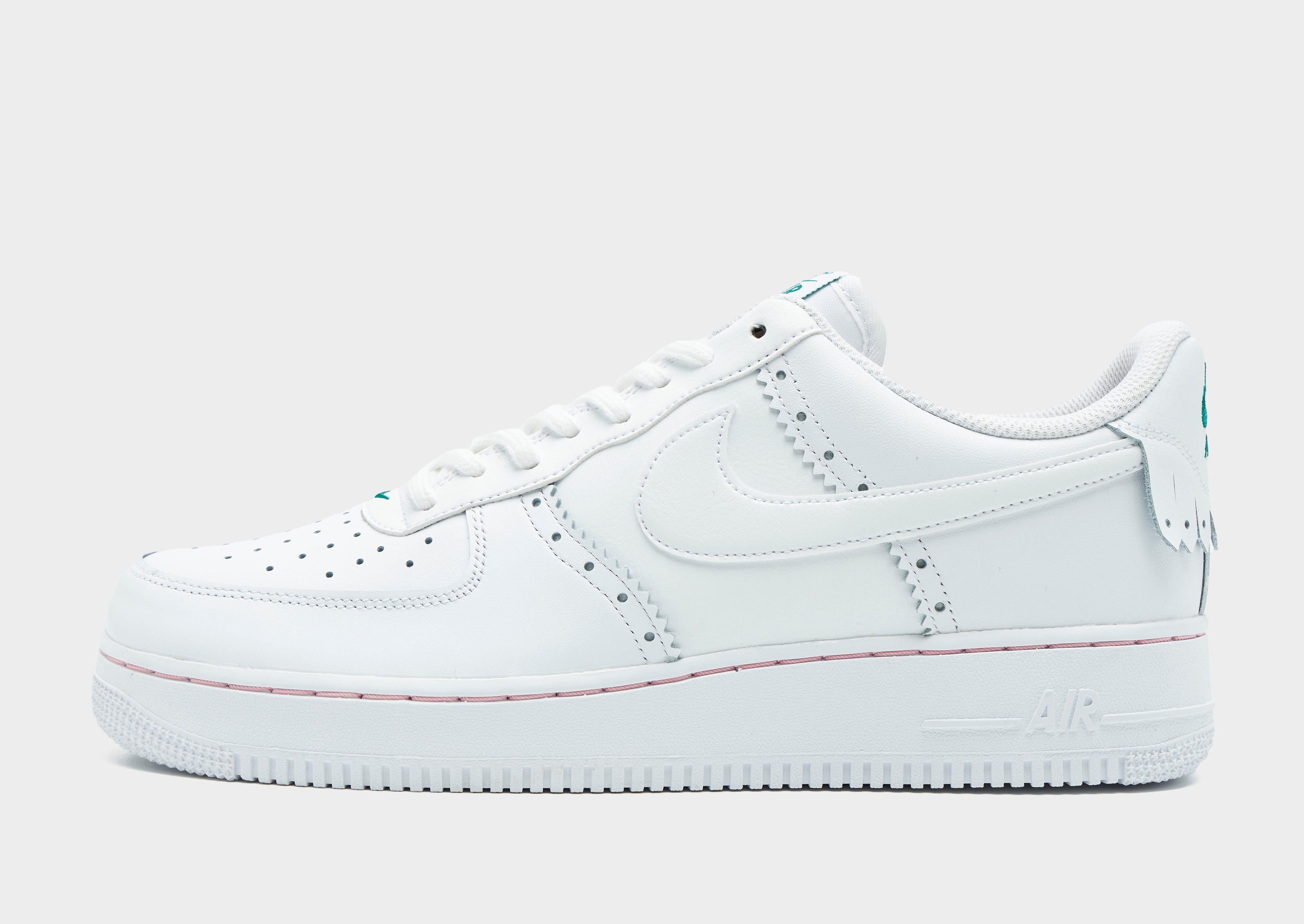 รองเท้าผู้ชาย Air Force 1 '07