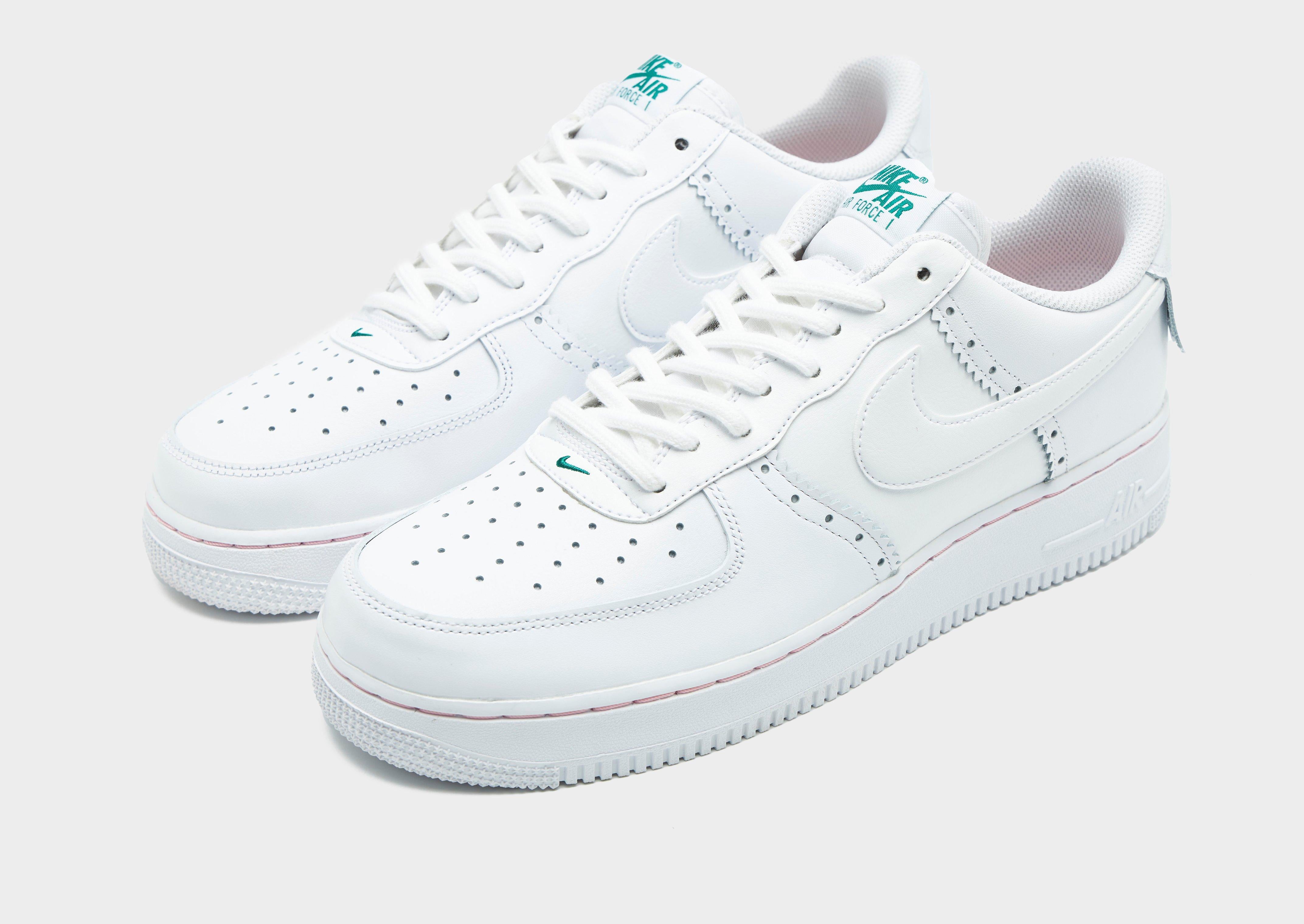 รองเท้าผู้ชาย Air Force 1 '07