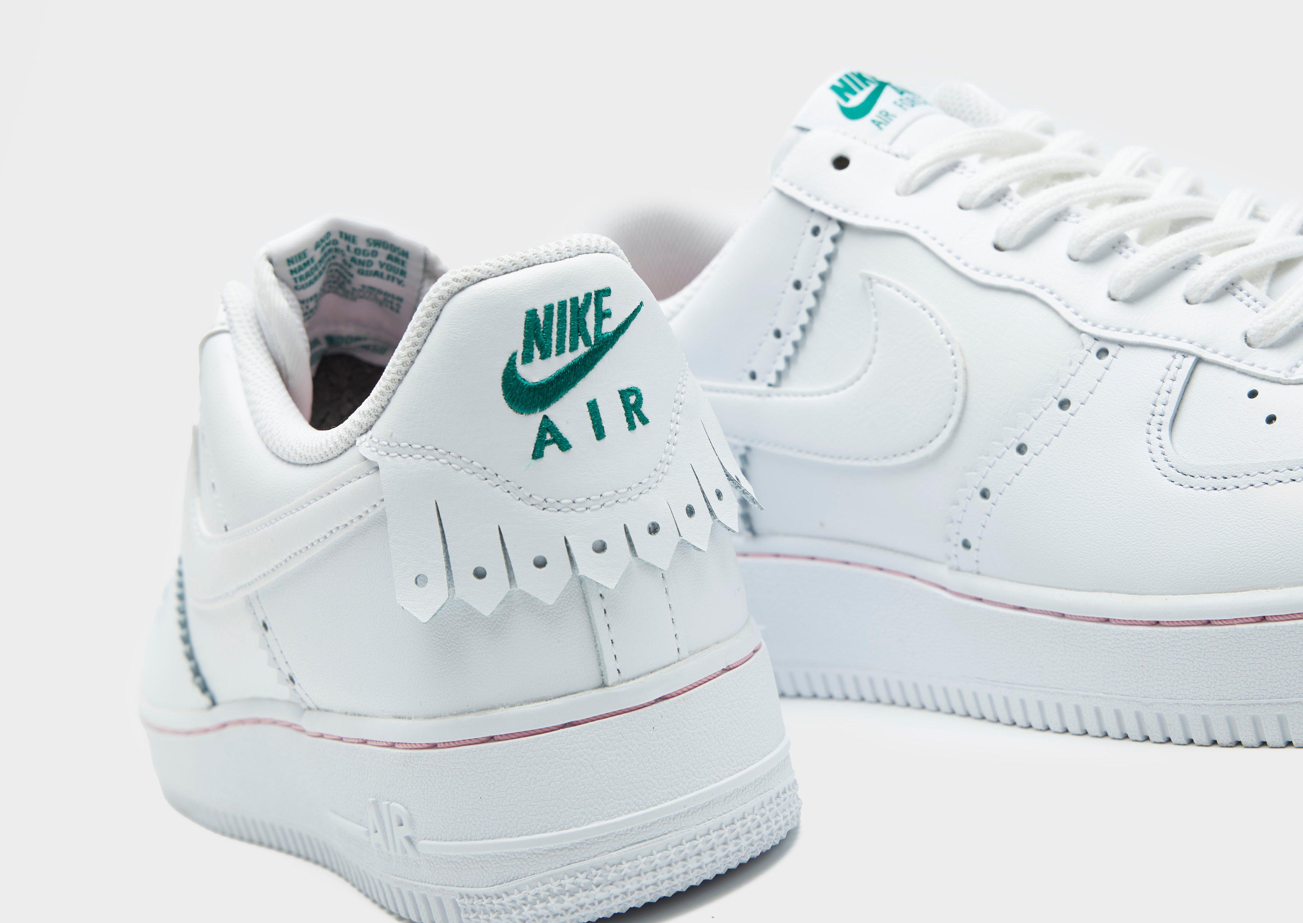 รองเท้าผู้ชาย Air Force 1 '07