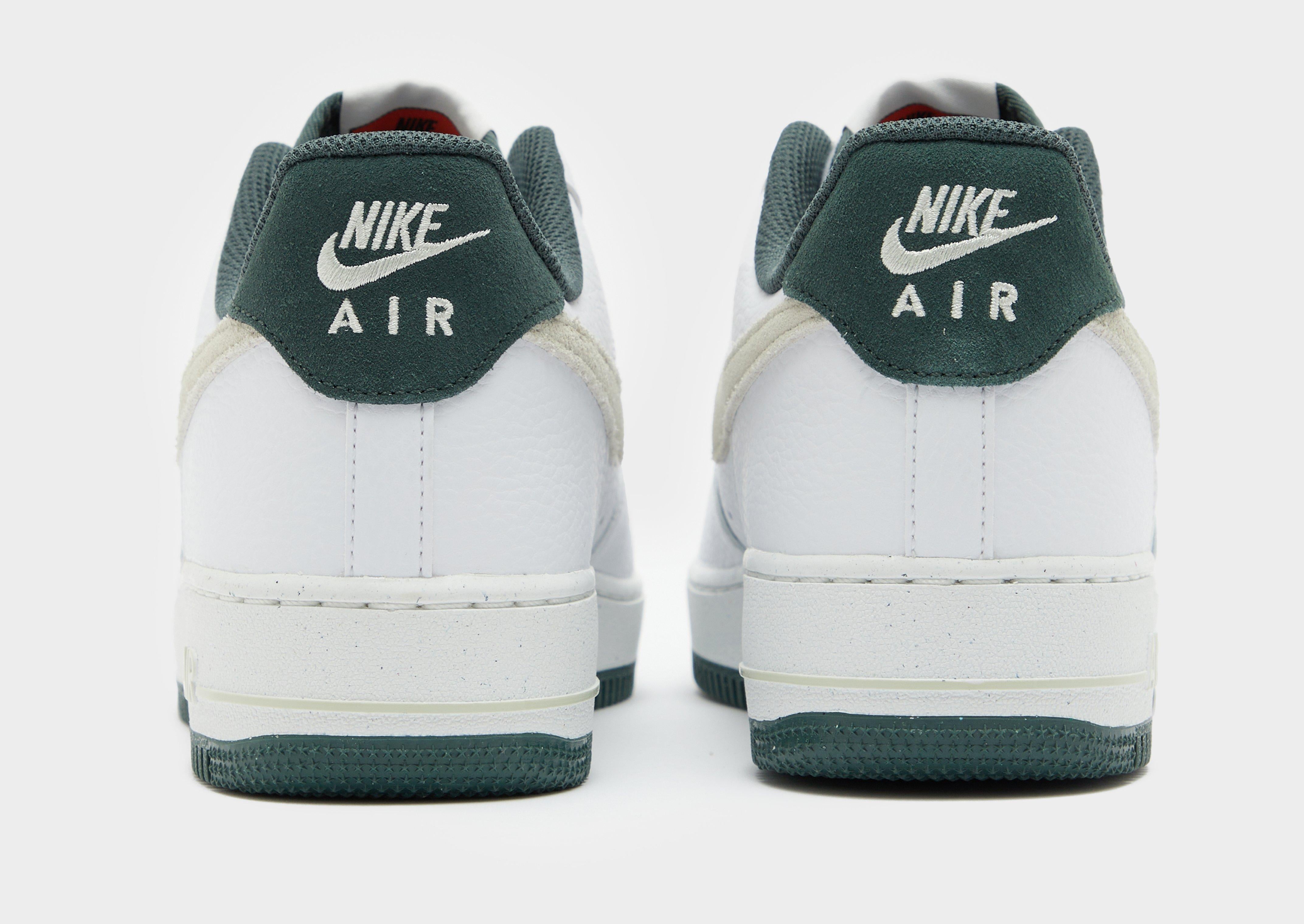 รองเท้าผู้ชาย Air Force 1 '07