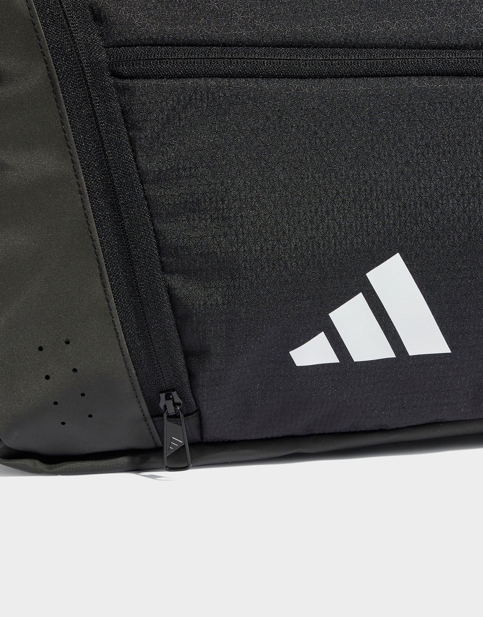 กระเป๋า Essentials 3-Stripes Duffel Small Medium