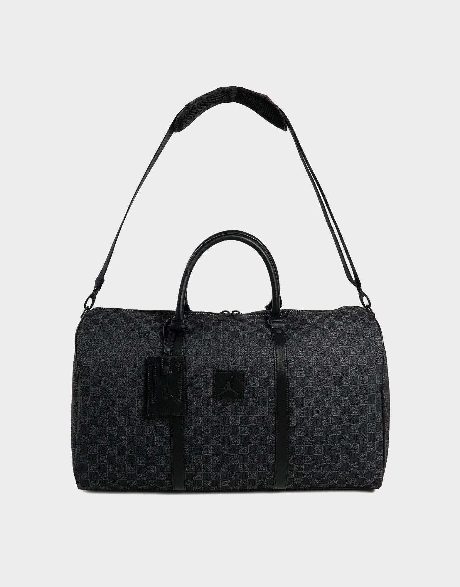 กระเป๋า Monogram Duffle (40L)