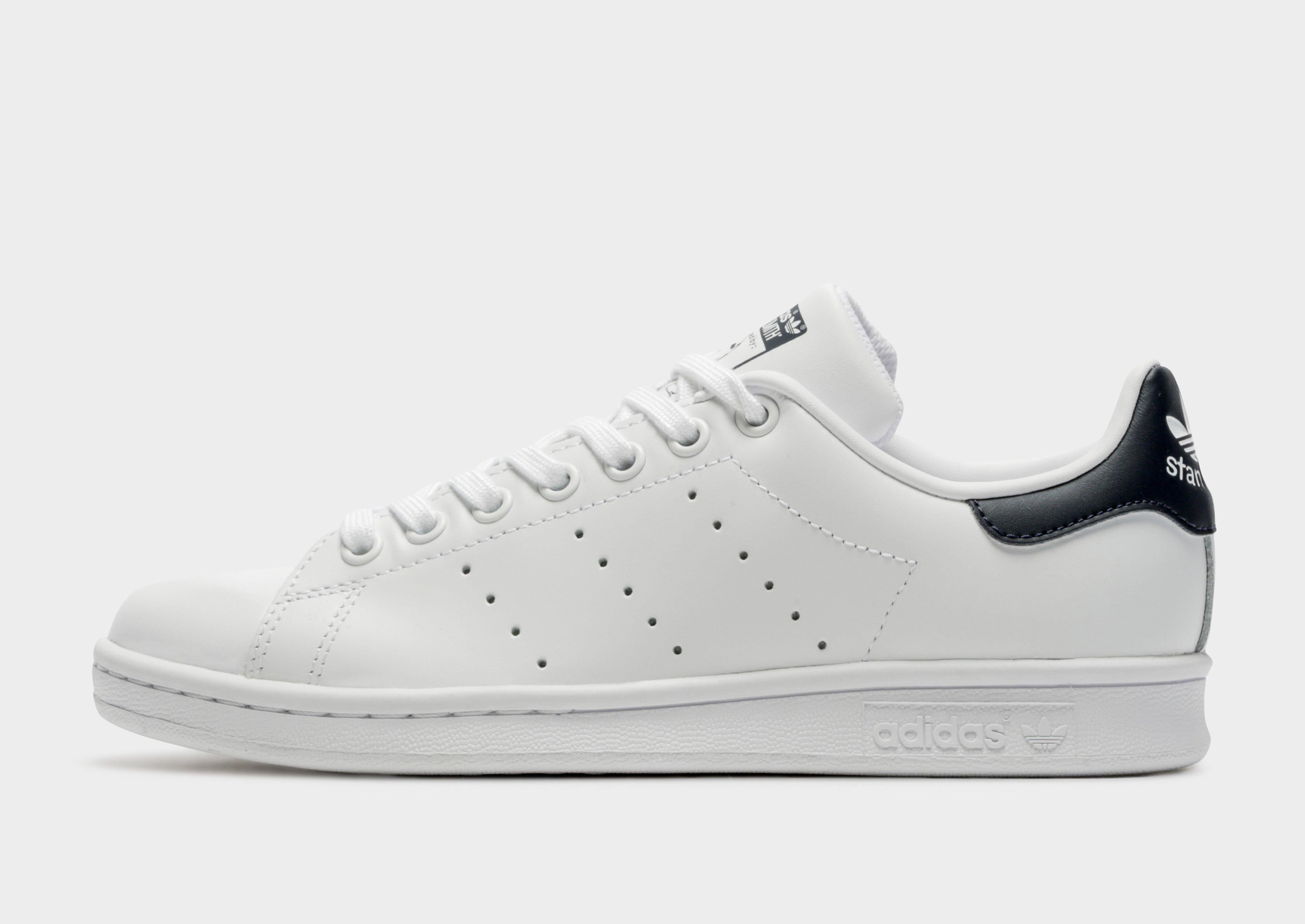 รองเท้าผู้ชาย Stan Smith