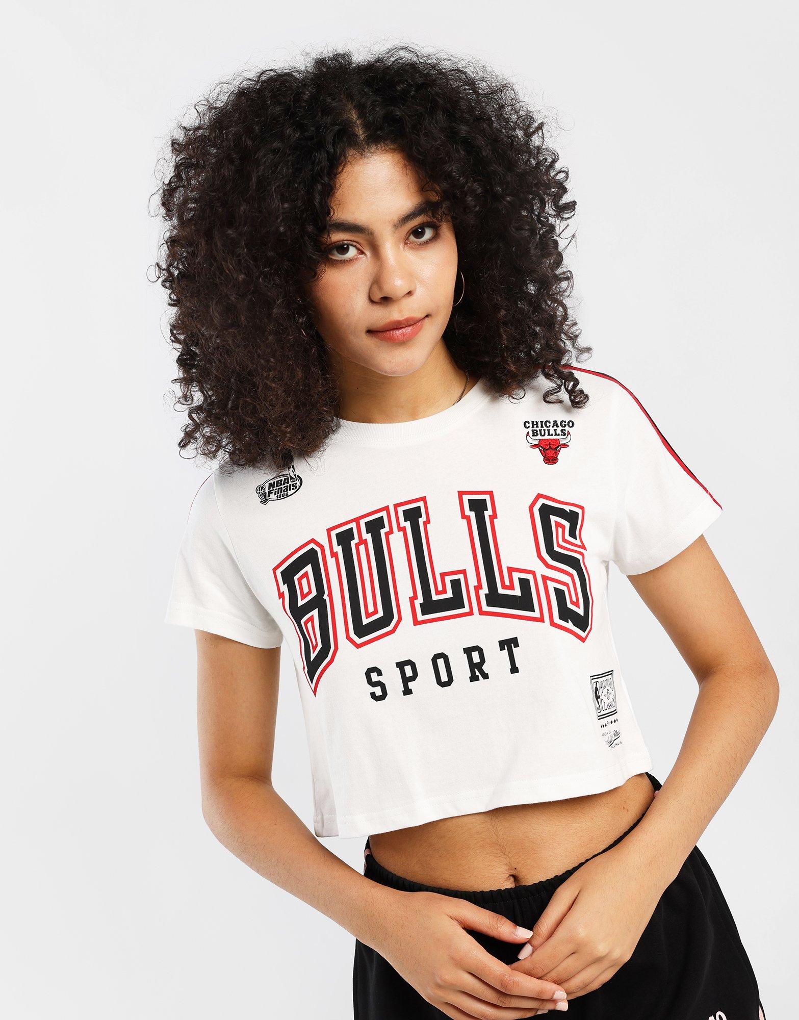 เสื้อยืดผู้หญิง Bulls Sporty Stripe