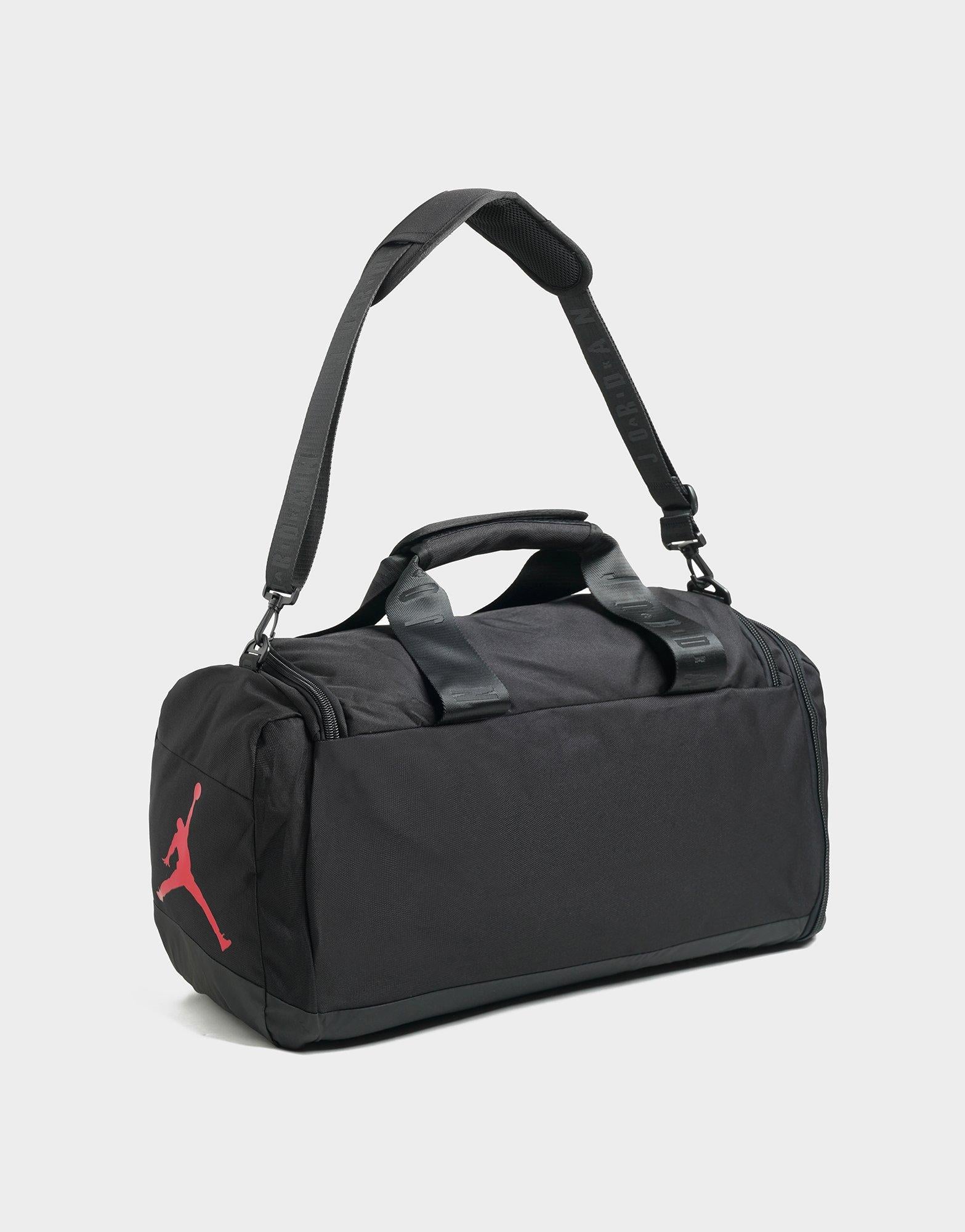 กระเป๋า Jam Velocity Duffle