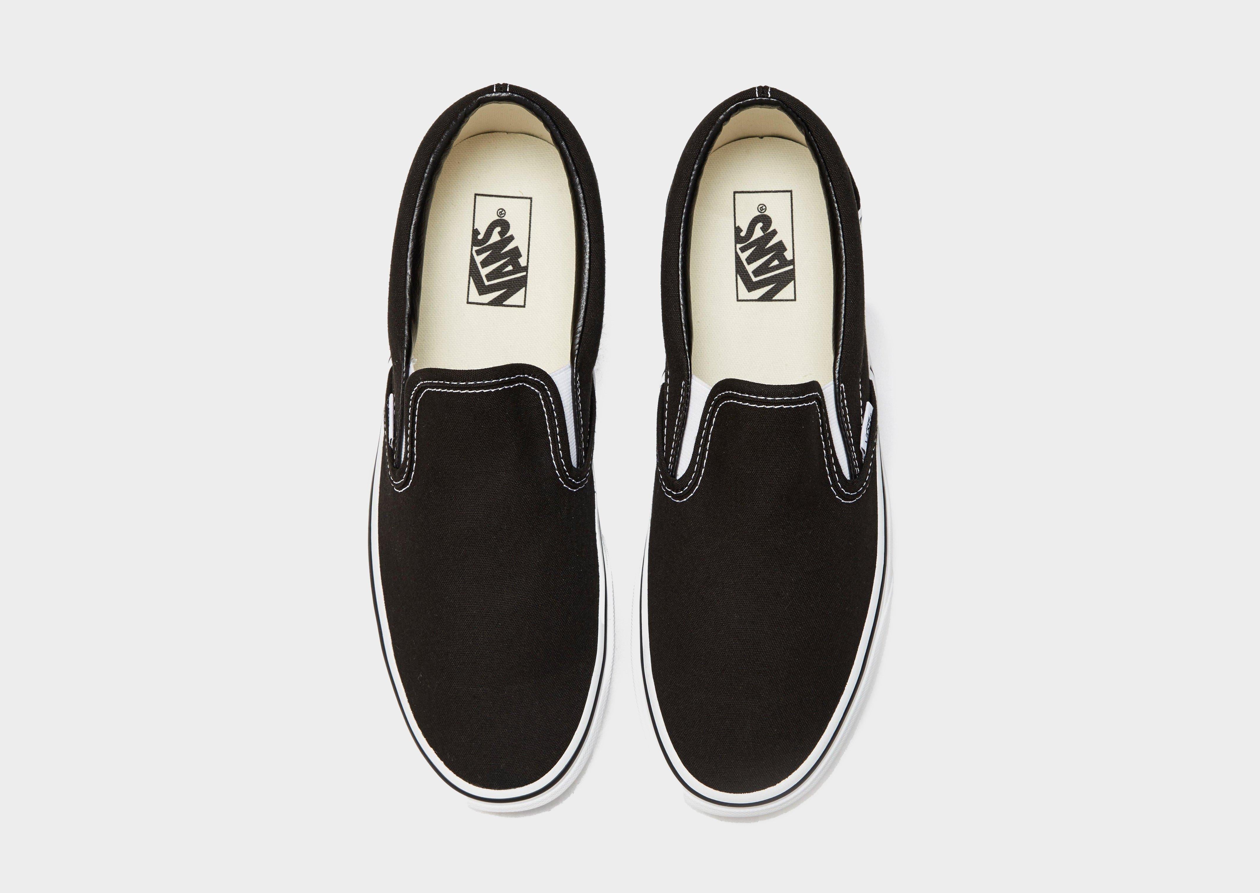 รองเท้าผู้ชาย Classic Slip-on