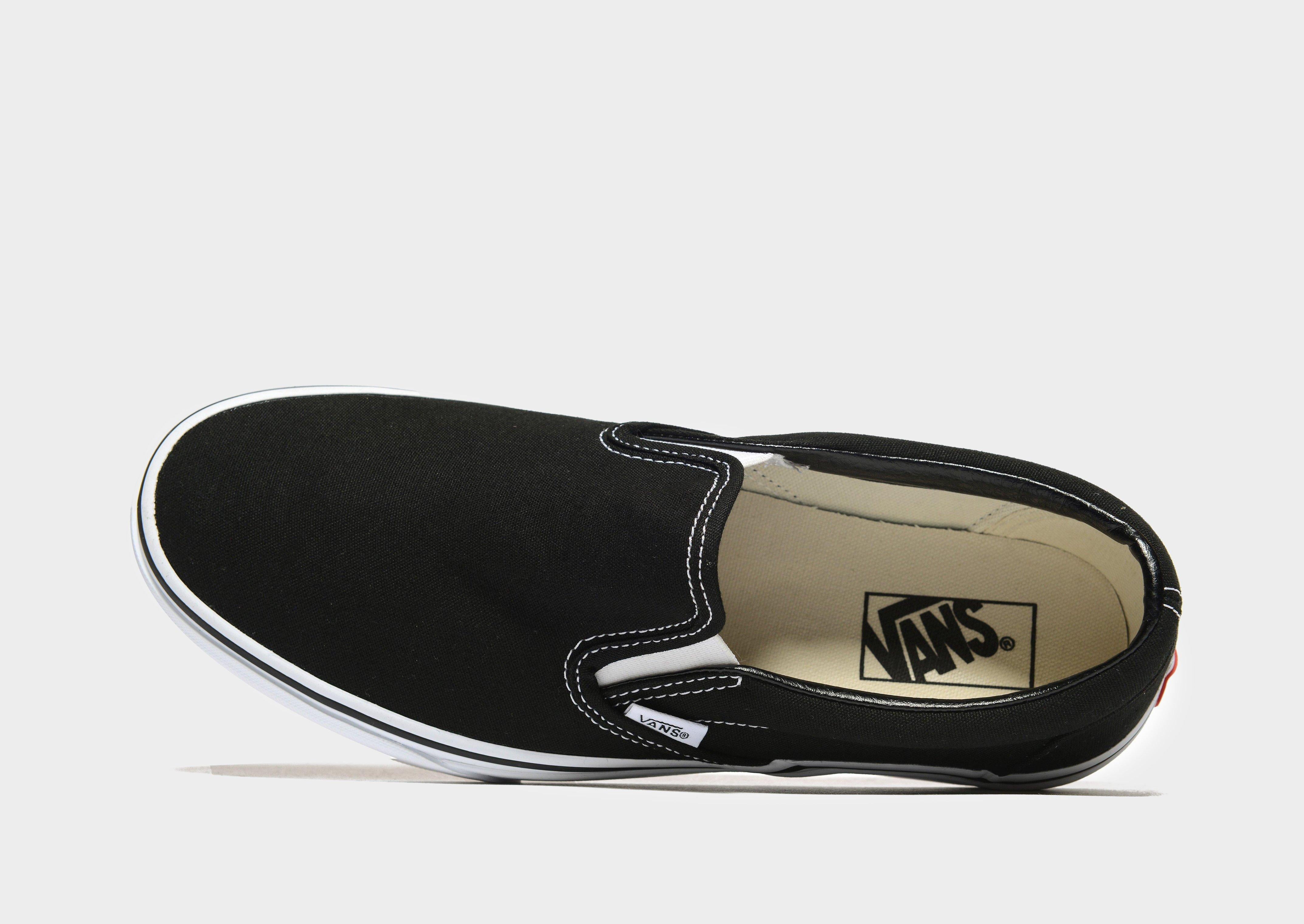 รองเท้าผู้ชาย Classic Slip-on